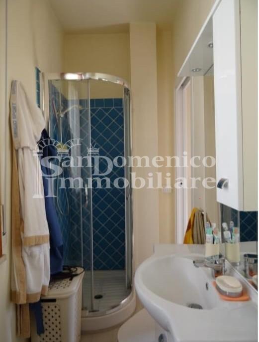 Bilocale con terrazzo, Pisa pratale