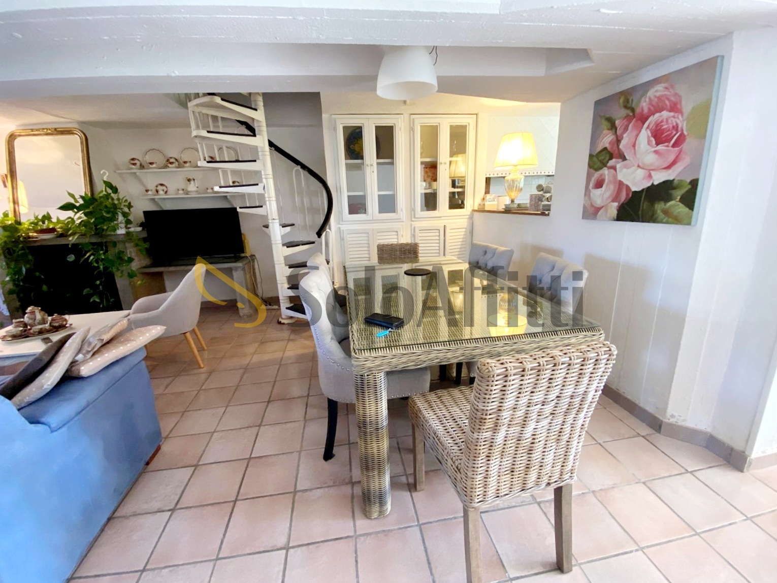 Quadrilocale con giardino in viale martano, Tarquinia