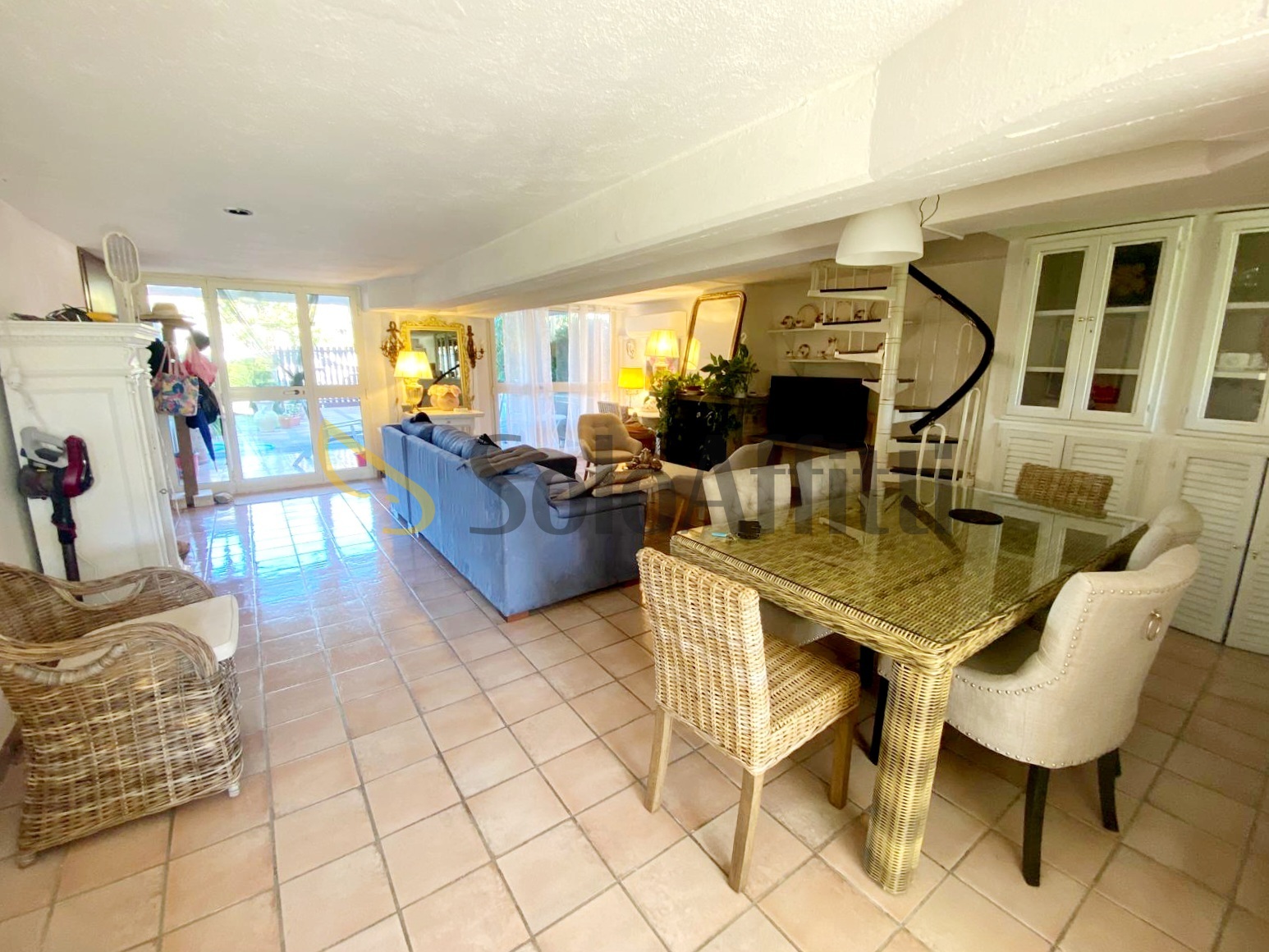 Quadrilocale con giardino in viale martano, Tarquinia