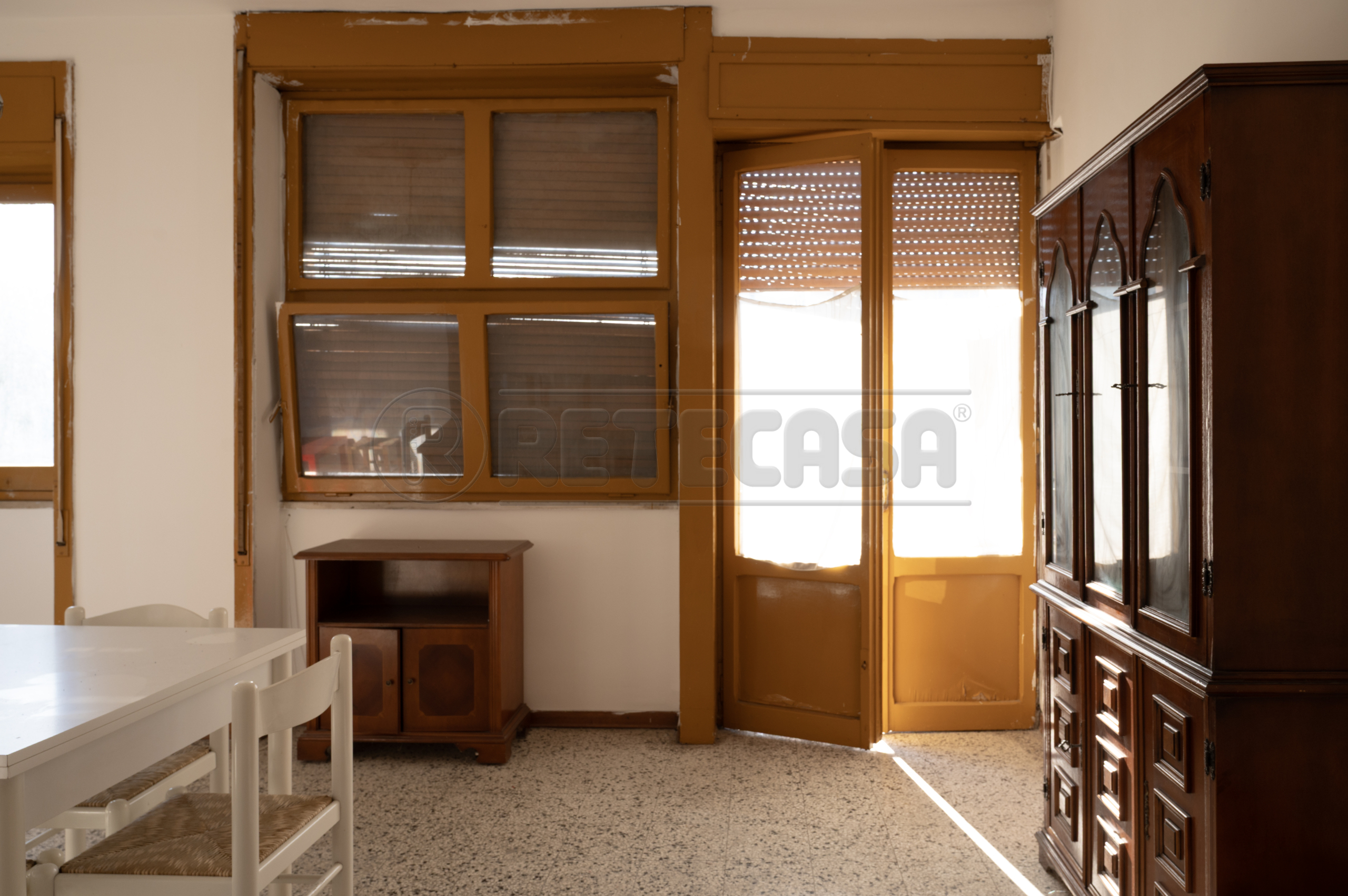 Quadrilocale con terrazzo in viale della libert� 5, Nard�