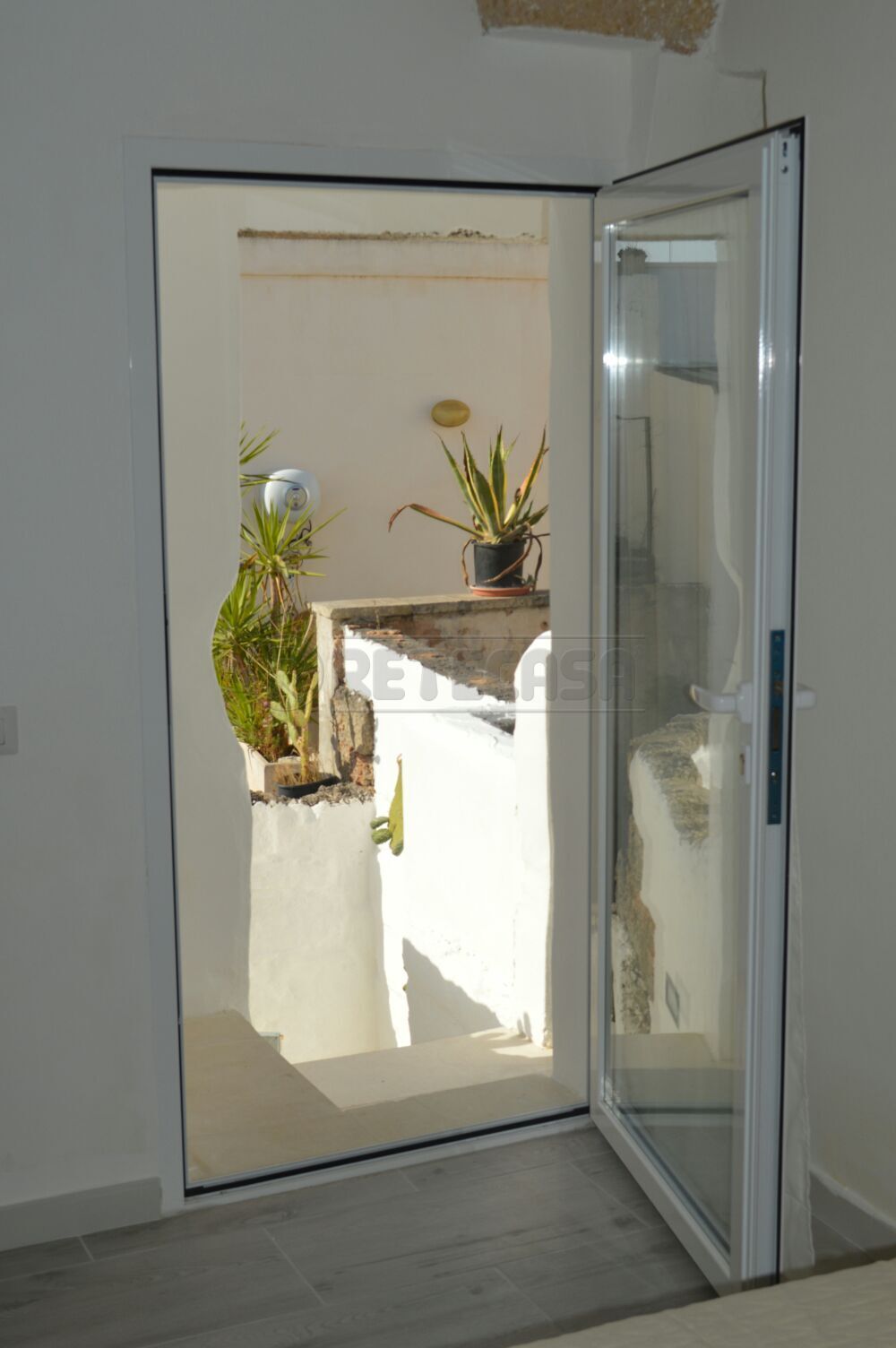 Casa indipendente con terrazzo in via dante 16, Secl�