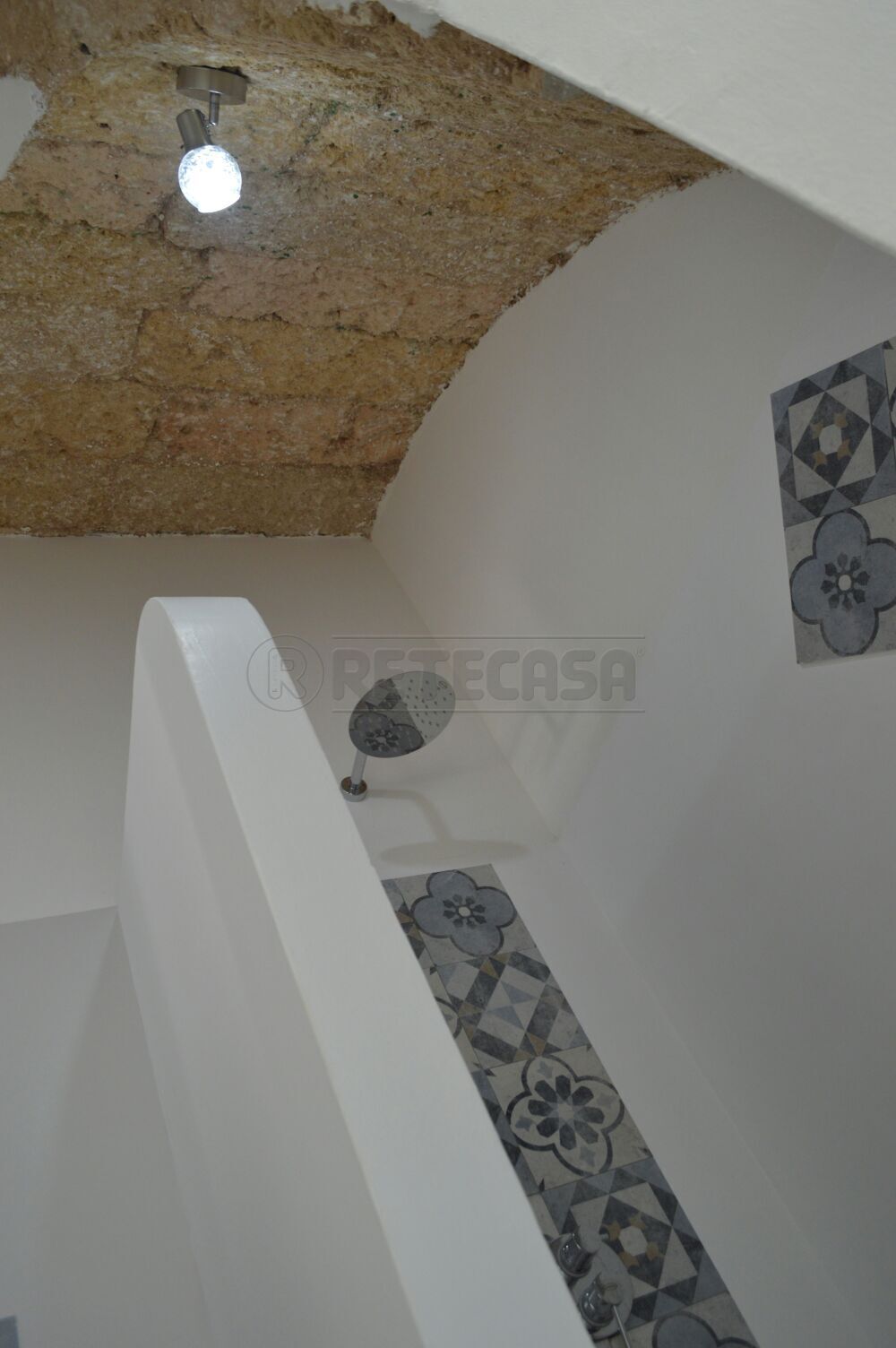 Casa indipendente con terrazzo in via dante 16, Secl�