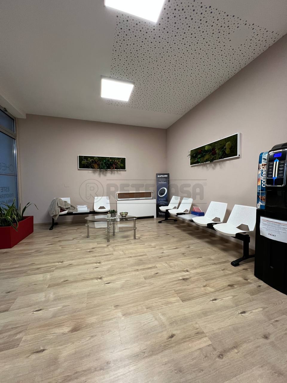 Locale commerciale in vendita a Montecchio Maggiore