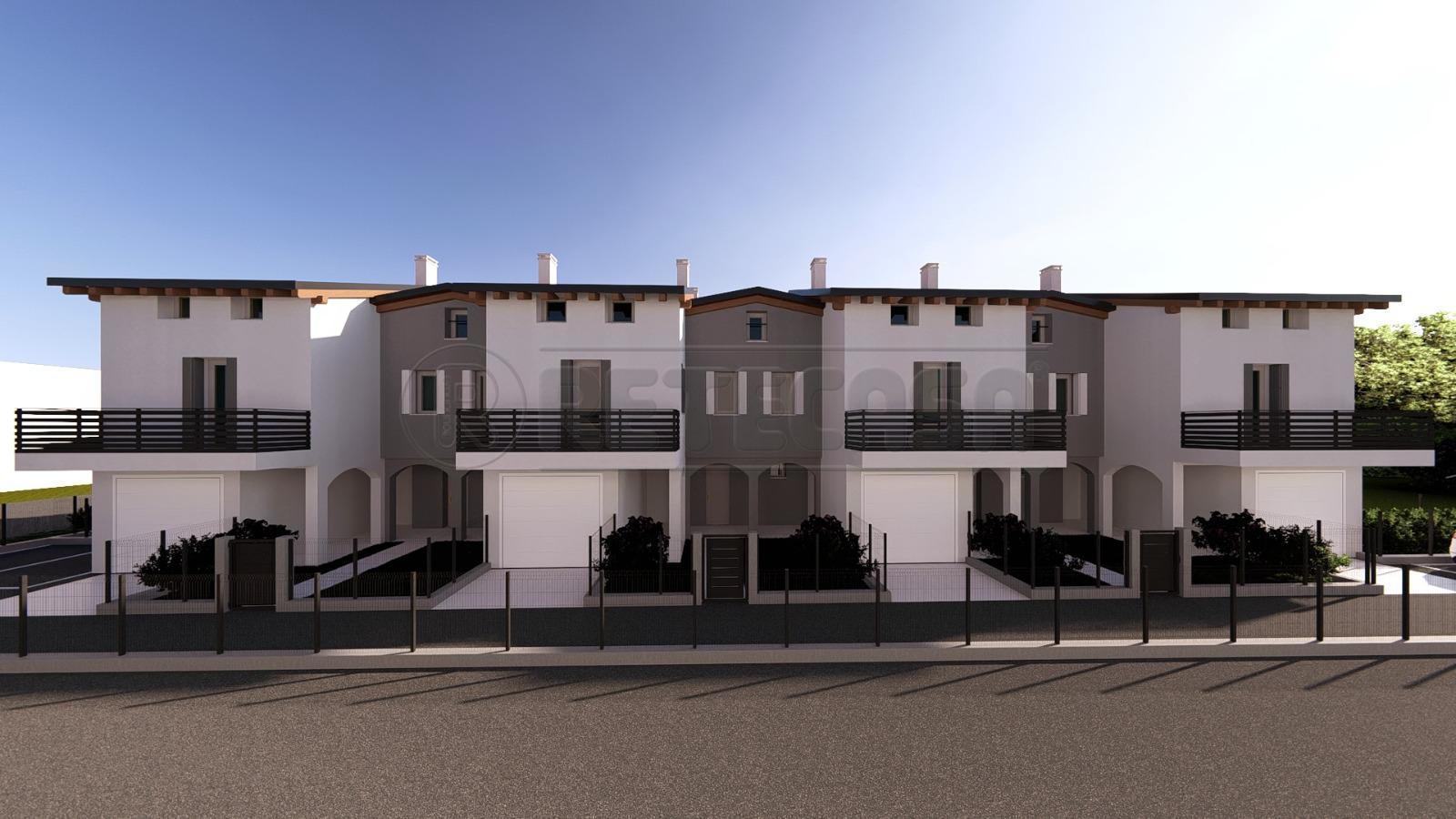 Villetta a schiera con giardino a Bolzano Vicentino