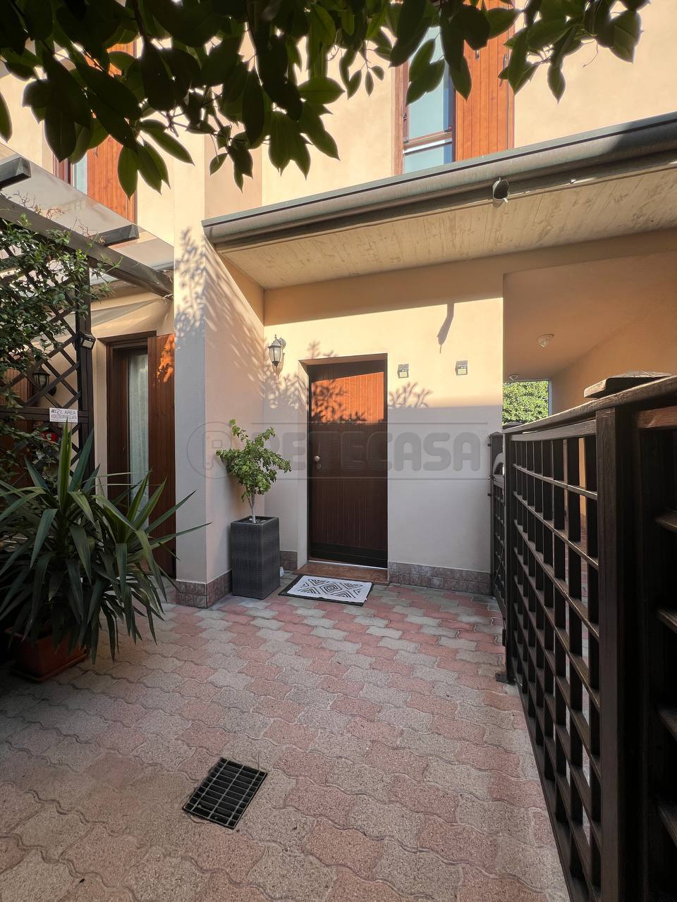 Casa indipendente con giardino in via mascagni, Brendola