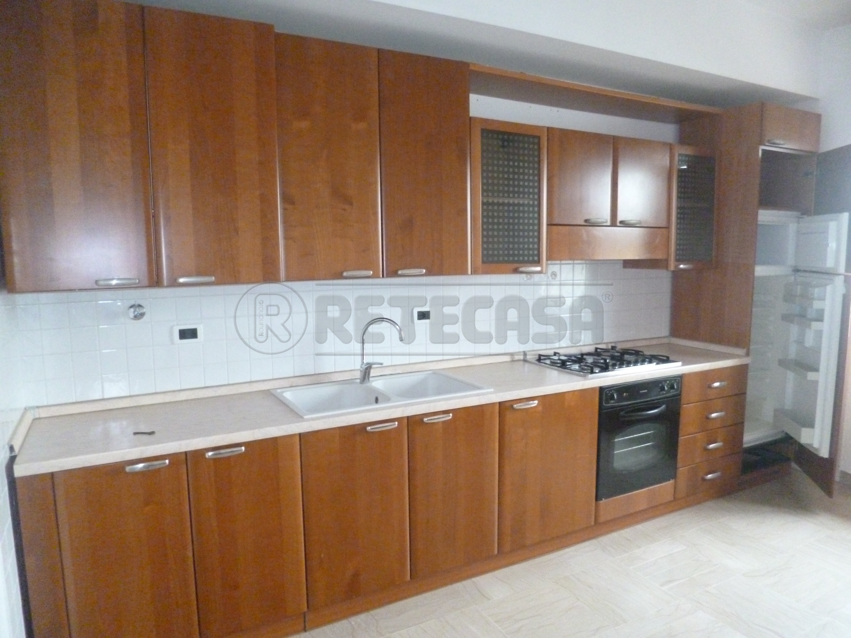 Appartamento con terrazzo in zona valle, Montecchio Maggiore