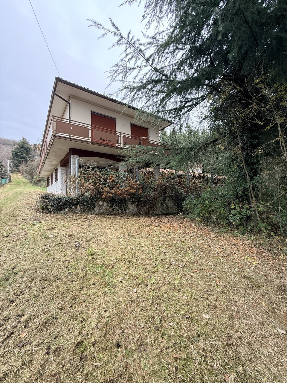 Casa indipendente da ristrutturare, Altissimo campanella