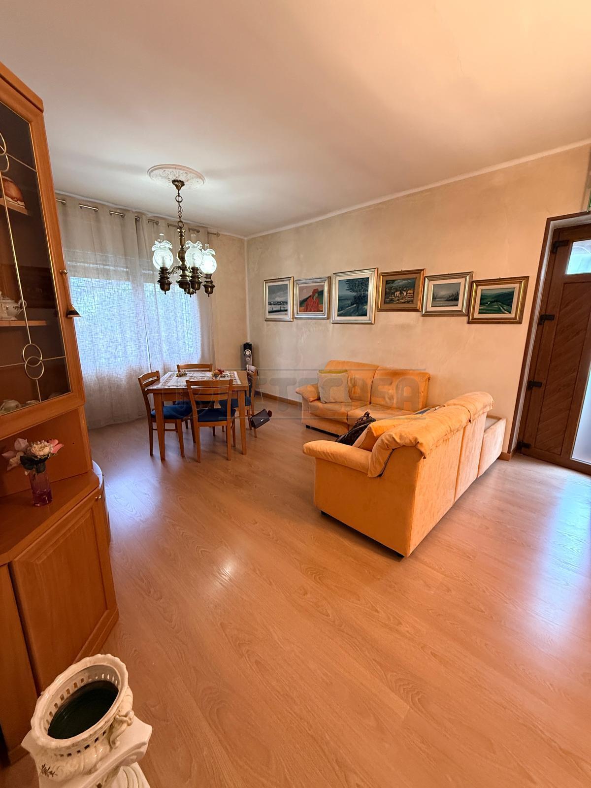 Appartamento con terrazzo a Montecchio Maggiore