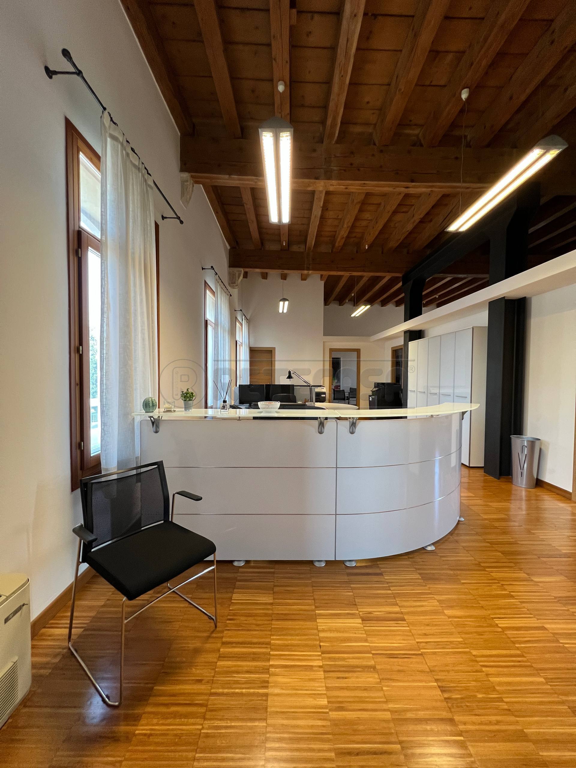 Ufficio in affitto in via f. crispi 2, Barbarano Mossano