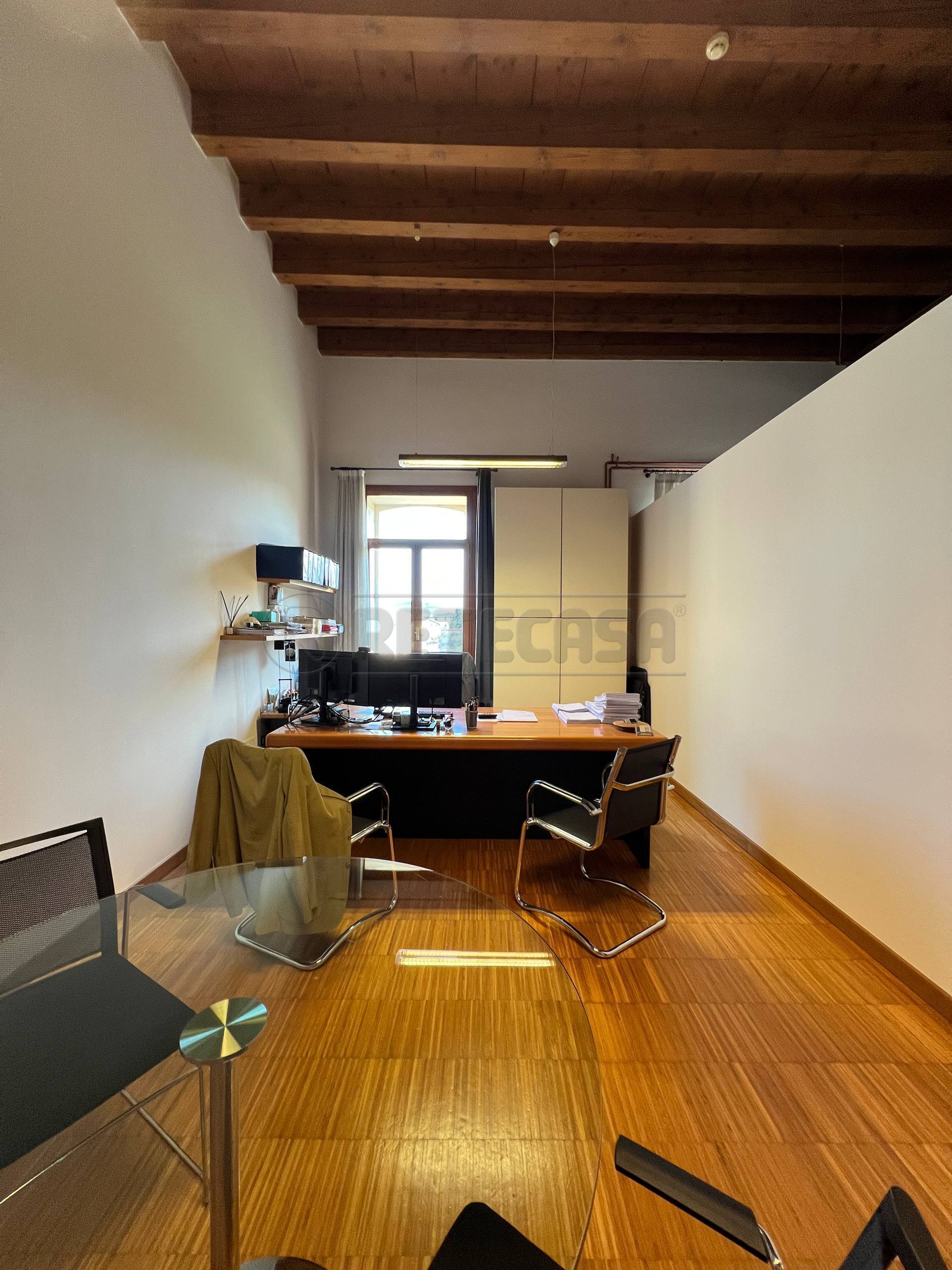 Ufficio in affitto in via f. crispi 2, Barbarano Mossano