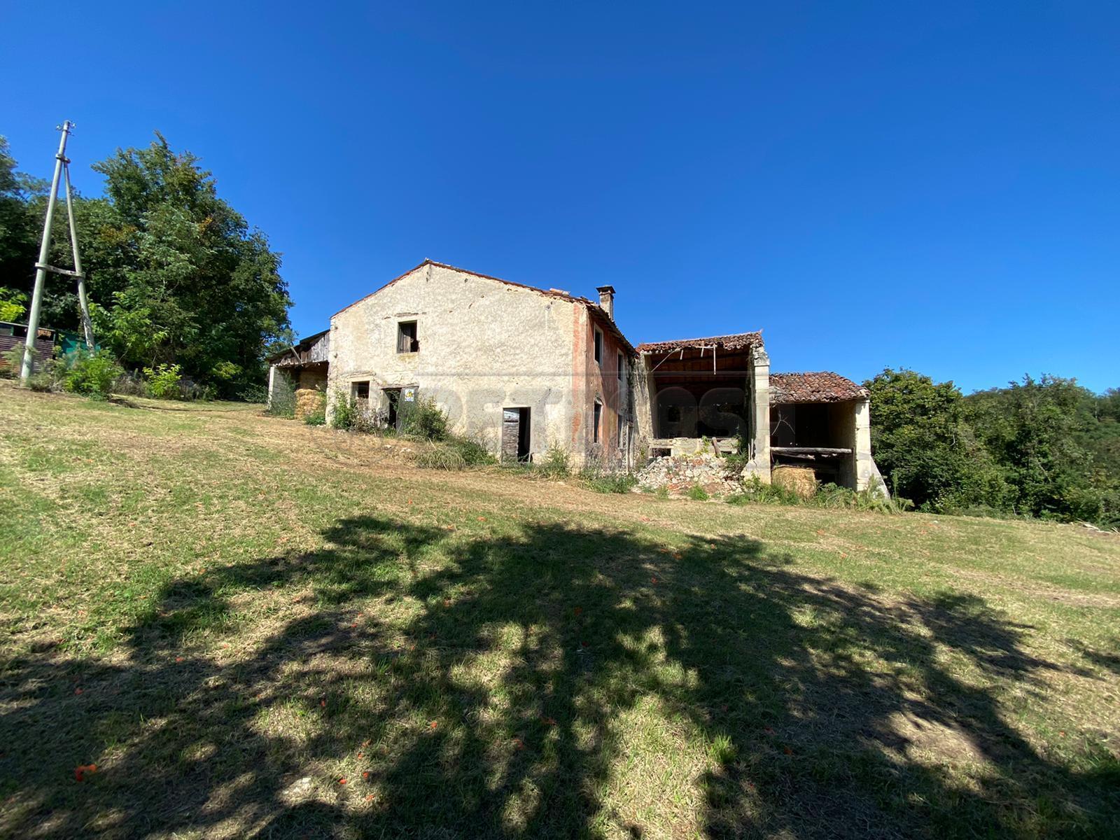 Rustico da ristrutturare a Sarego