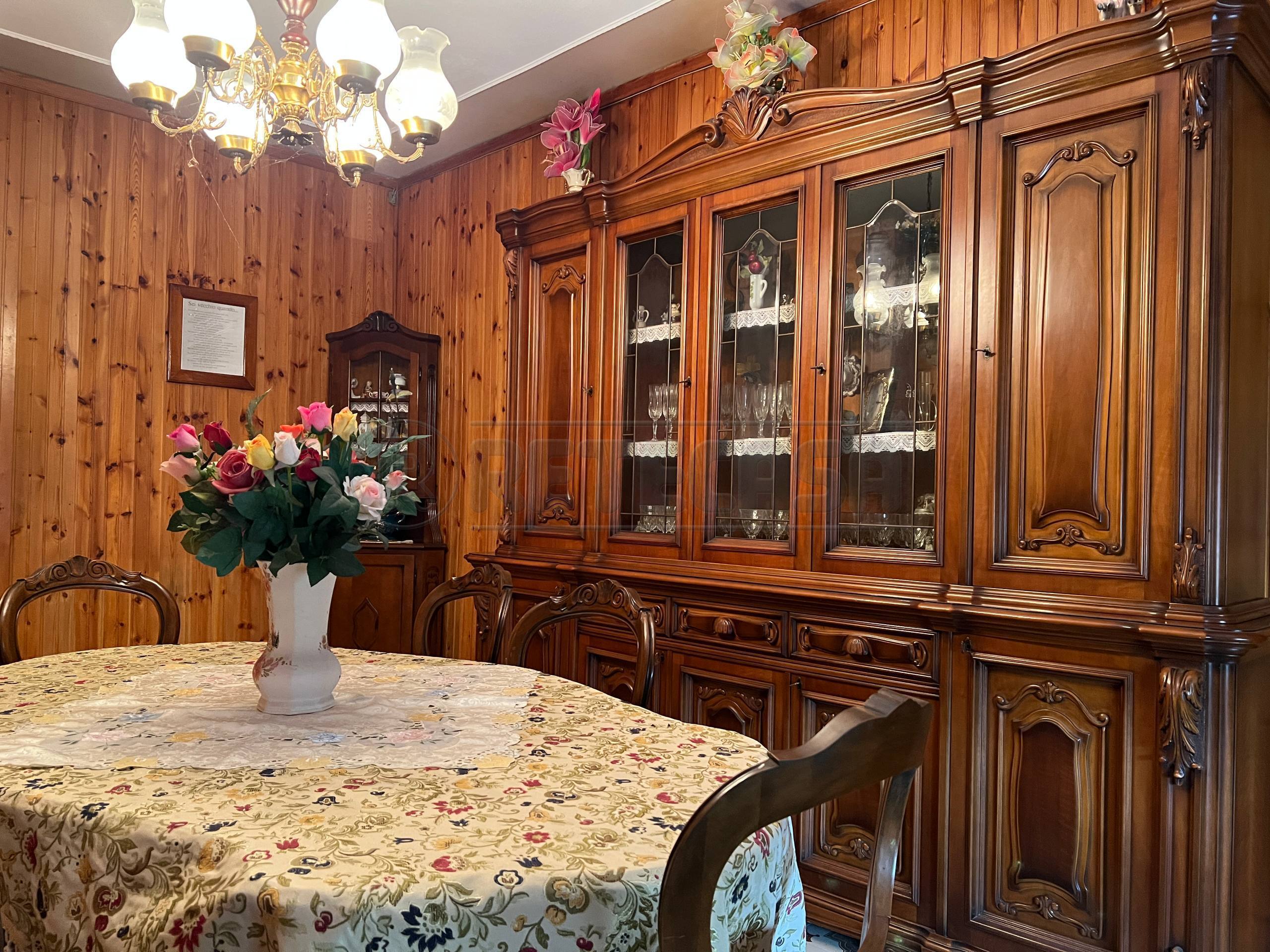 Casa indipendente con giardino in via, Val Liona