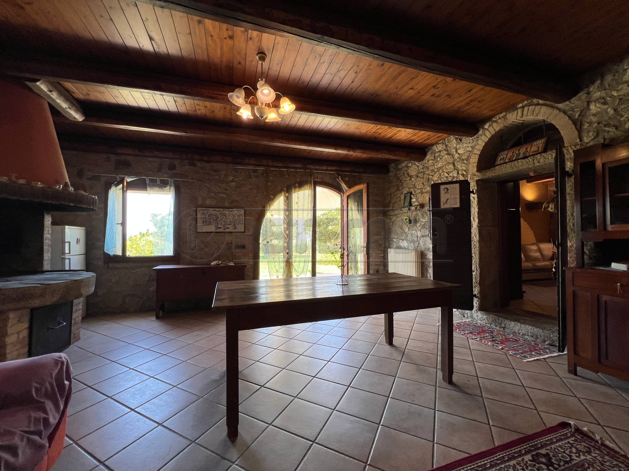 Casa indipendente con giardino a Vo
