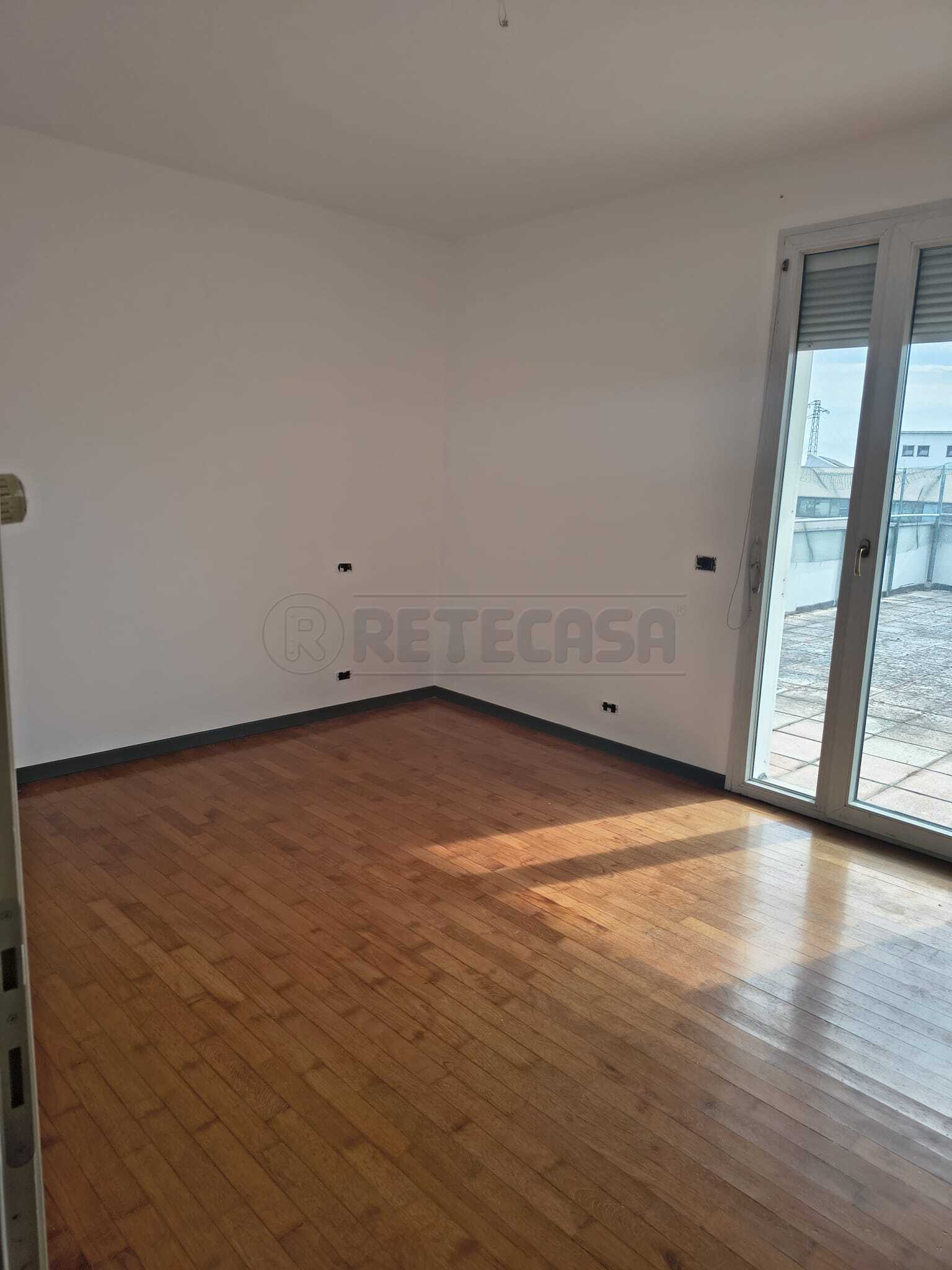 Appartamento con terrazzo a Creazzo