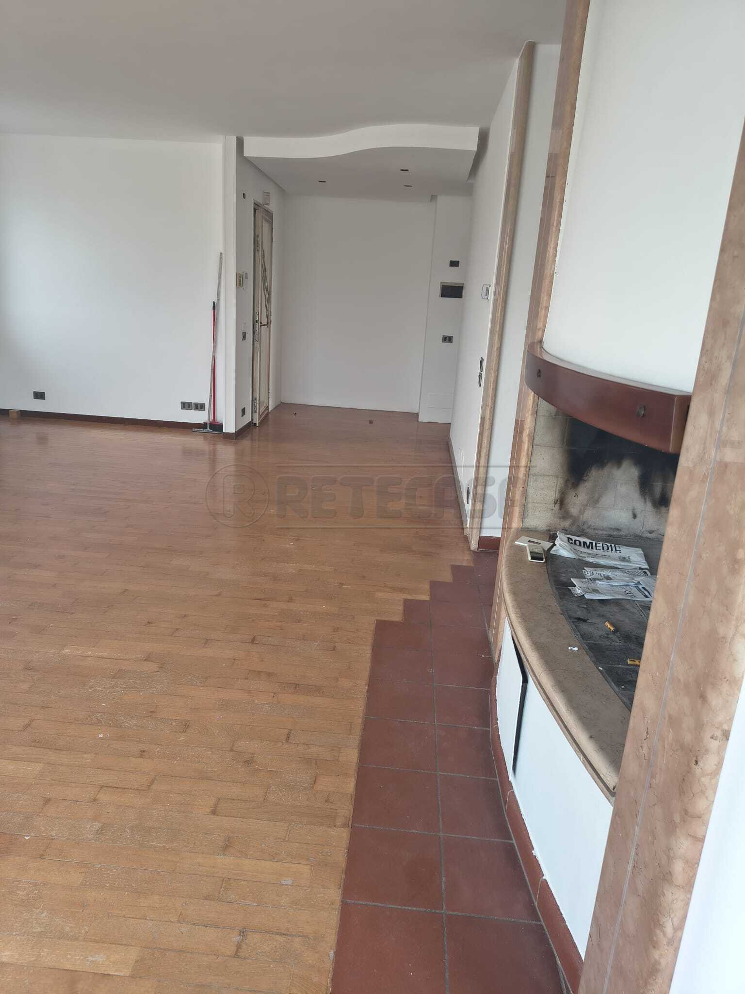 Appartamento con terrazzo a Creazzo
