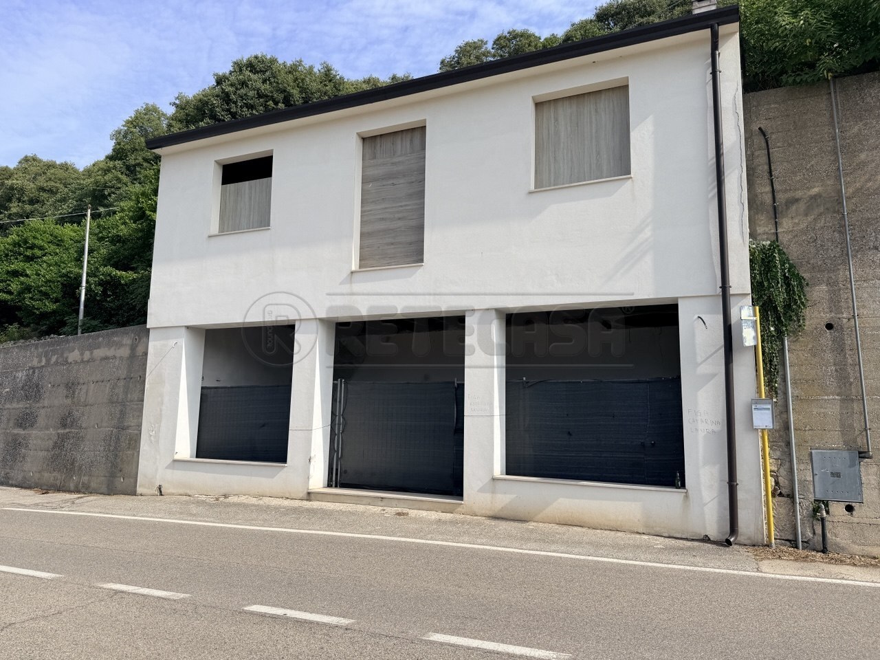 Magazzino nuovo in piazza roma, Val Liona