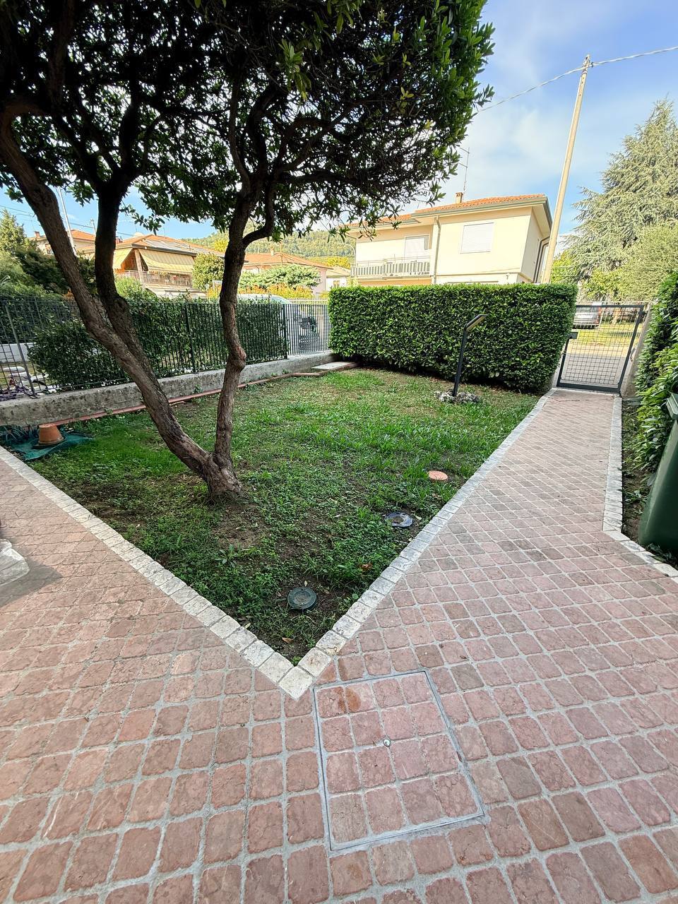 Casa indipendente con giardino in via giovanni giolitti 20, Montecchio Maggiore