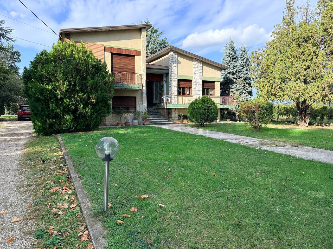 Casa indipendente con giardino in via madonna dei prati 18, Brendola
