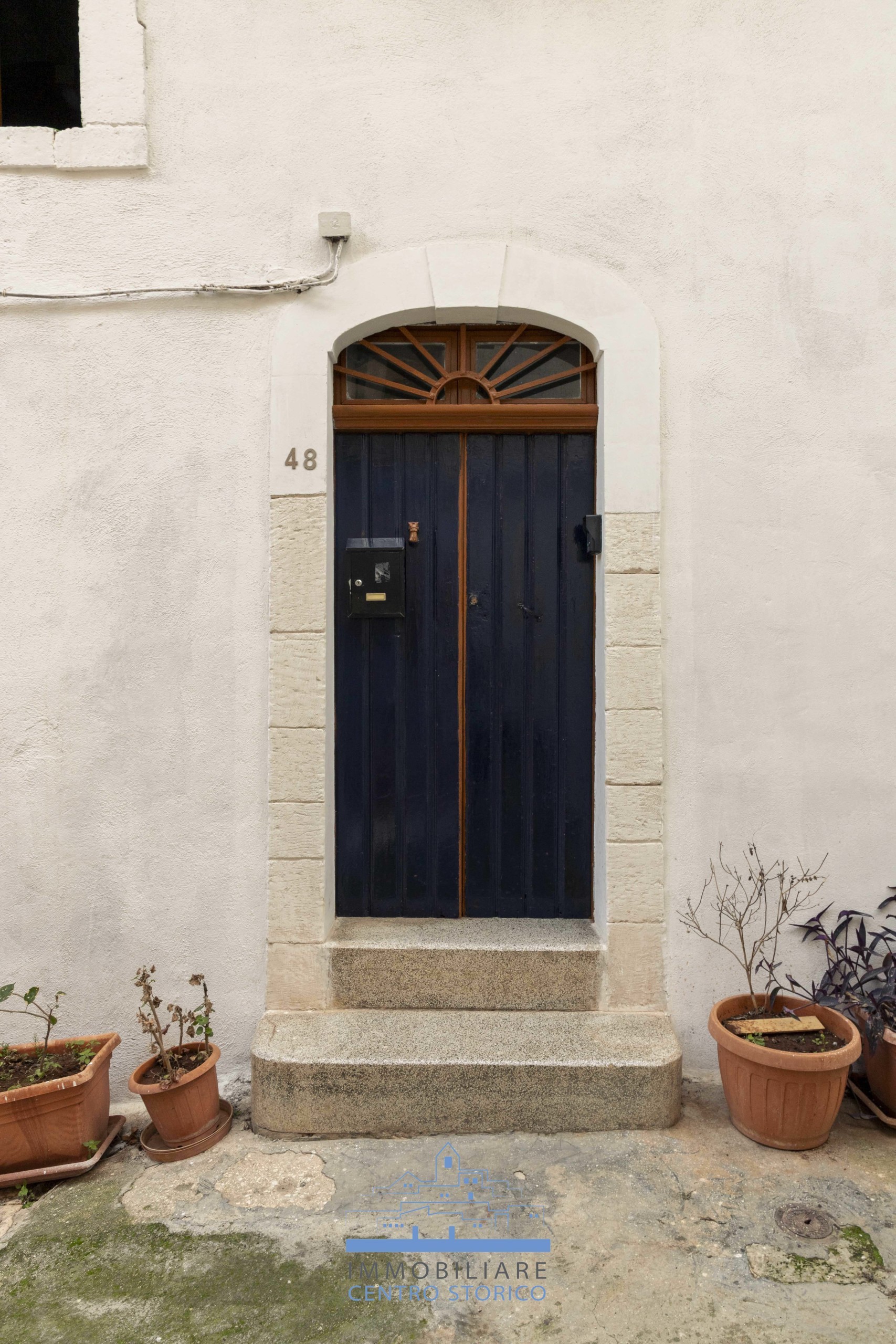 Casa indipendente da ristrutturare in via matteo renato imbriani, Ostuni