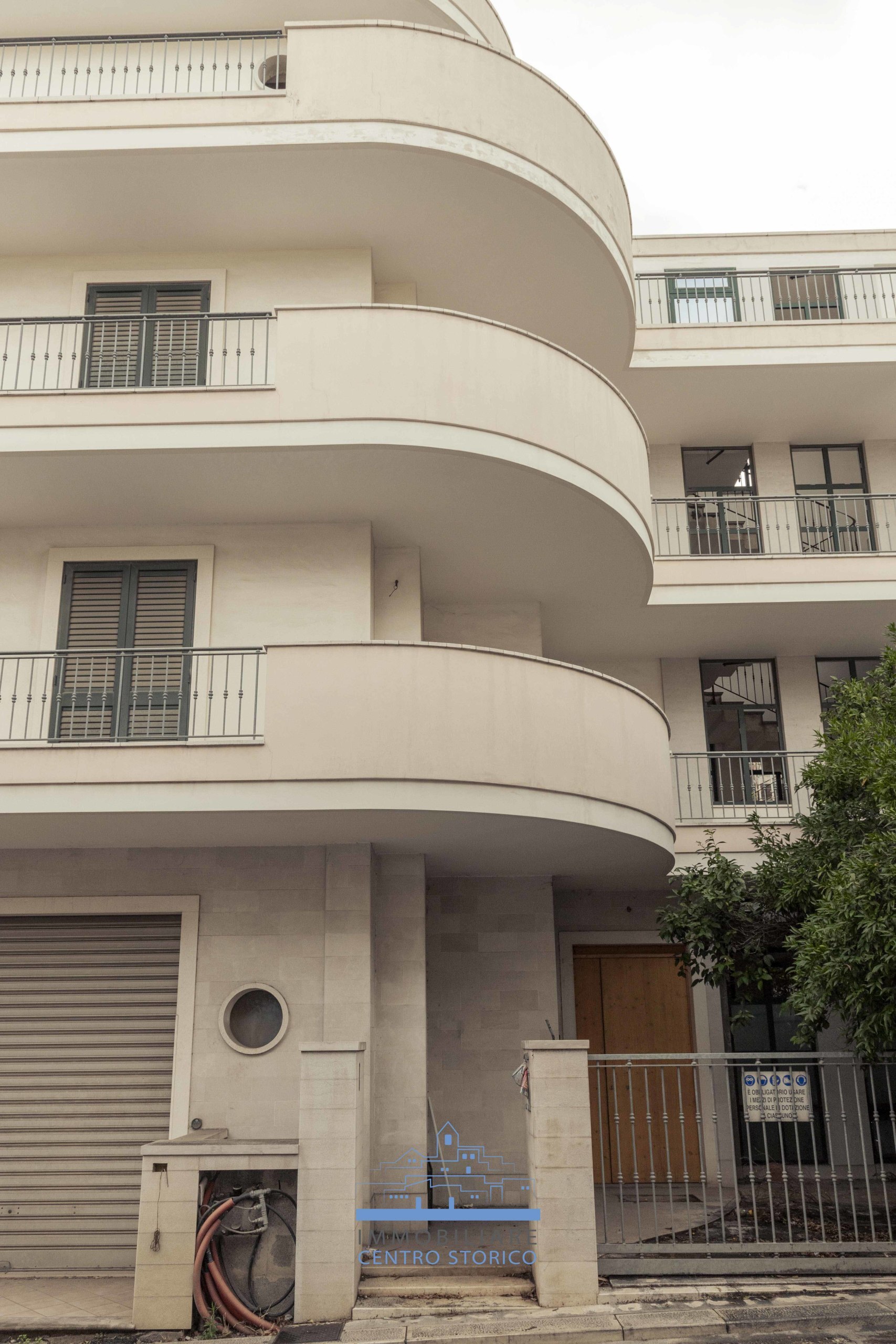 Appartamento con terrazzo in via giuseppe giusti 4, Fasano