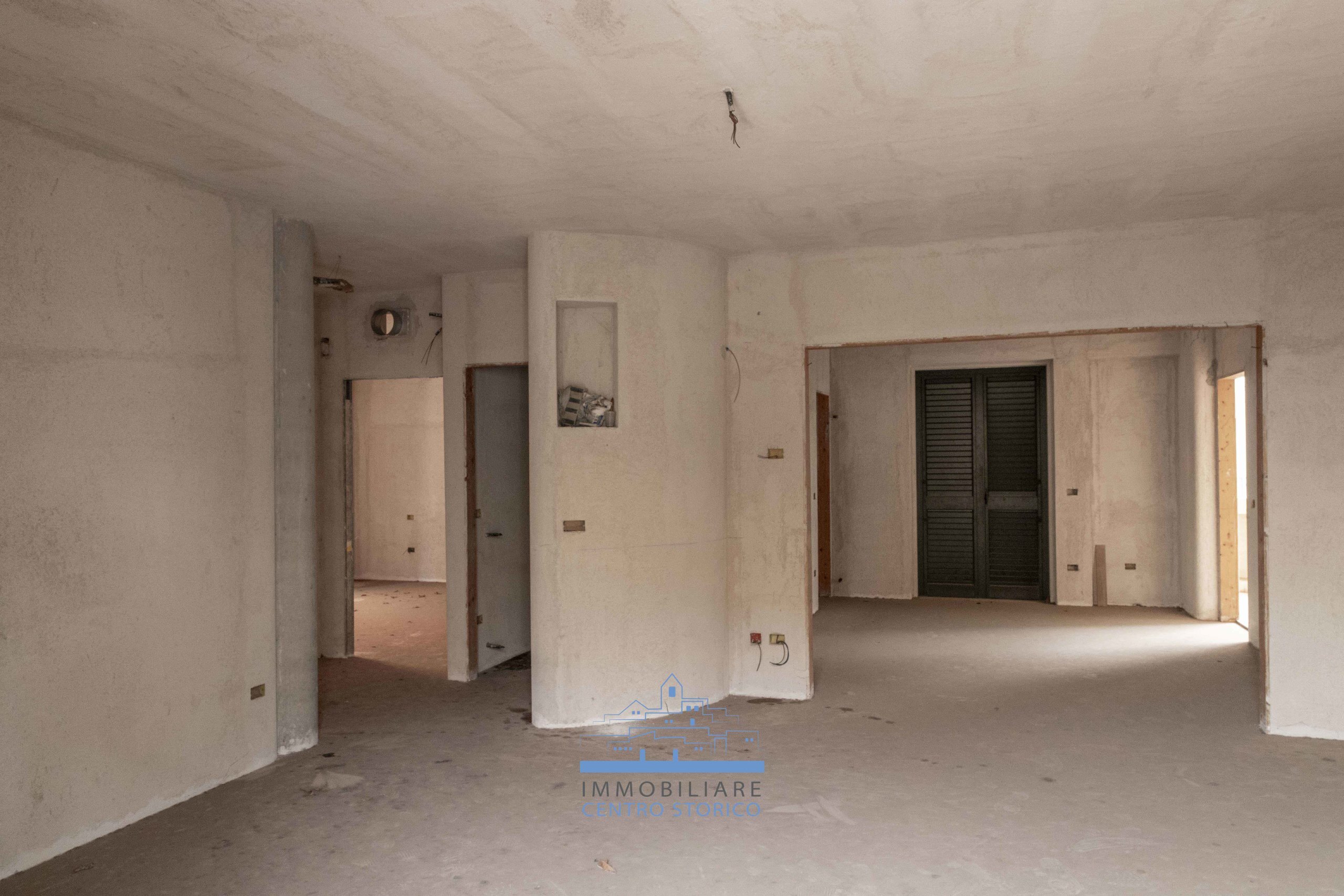 Appartamento con terrazzo in via giuseppe giusti 4, Fasano