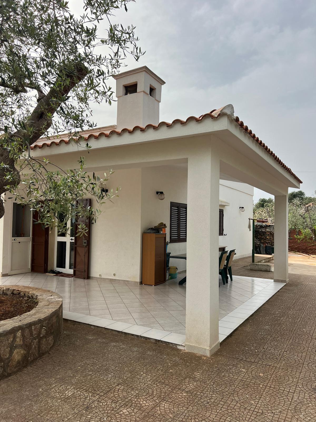 Villa con giardino in strada provinciale 22sp 22, Ostuni