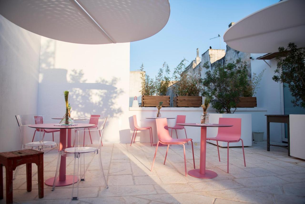 Stabile/Palazzo con terrazzo in piazza 'nzegna, Carovigno