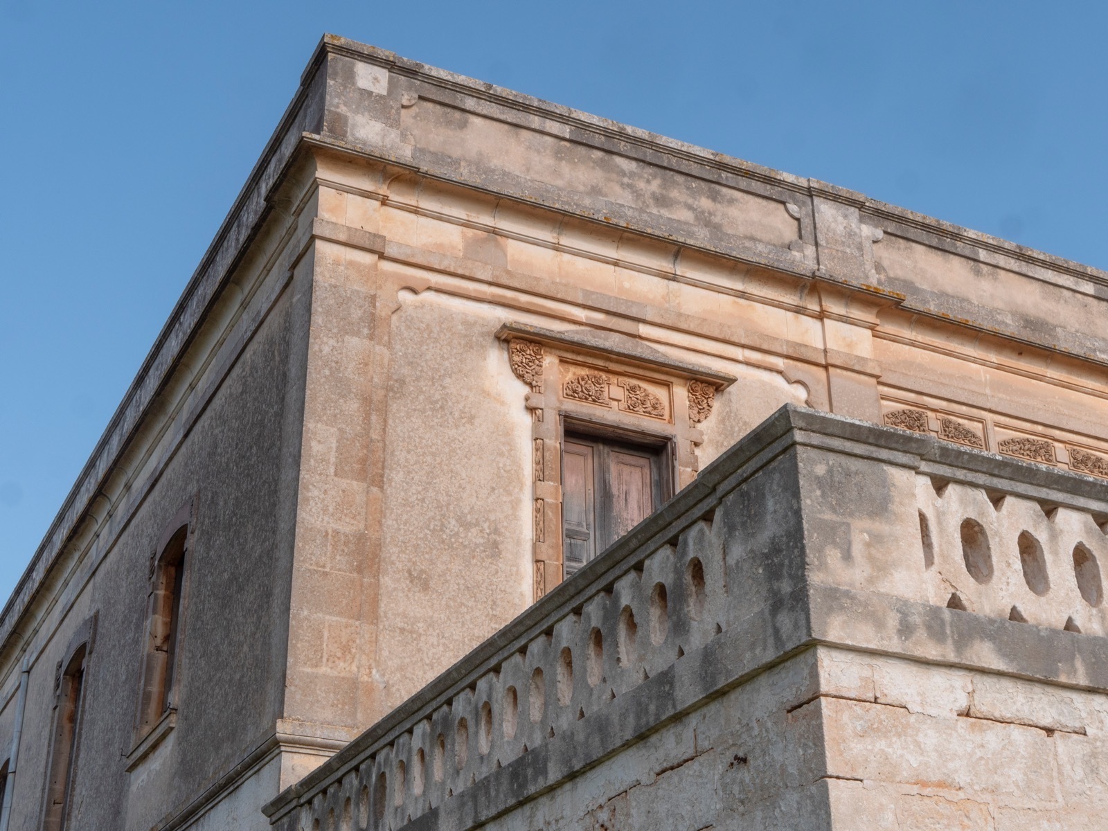 Casa indipendente con giardino in via foggia 19, Ostuni