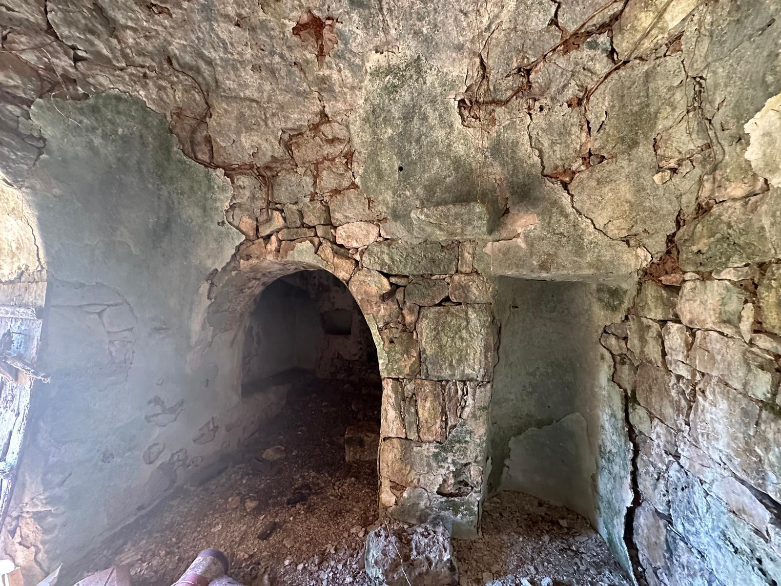 Casa indipendente da ristrutturare in contrada galante, Ceglie Messapica