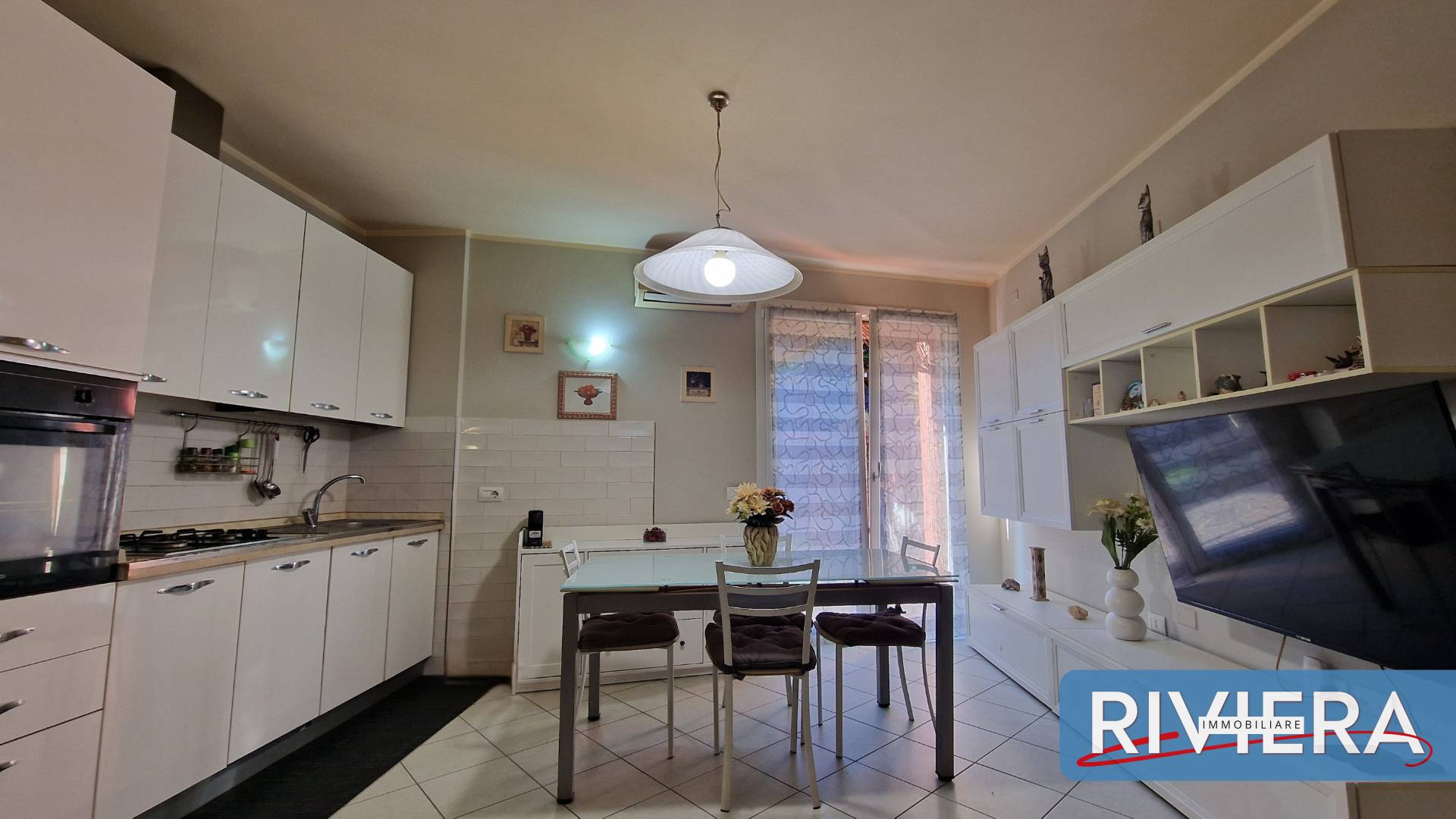 Appartamento in vendita a Gabicce Mare