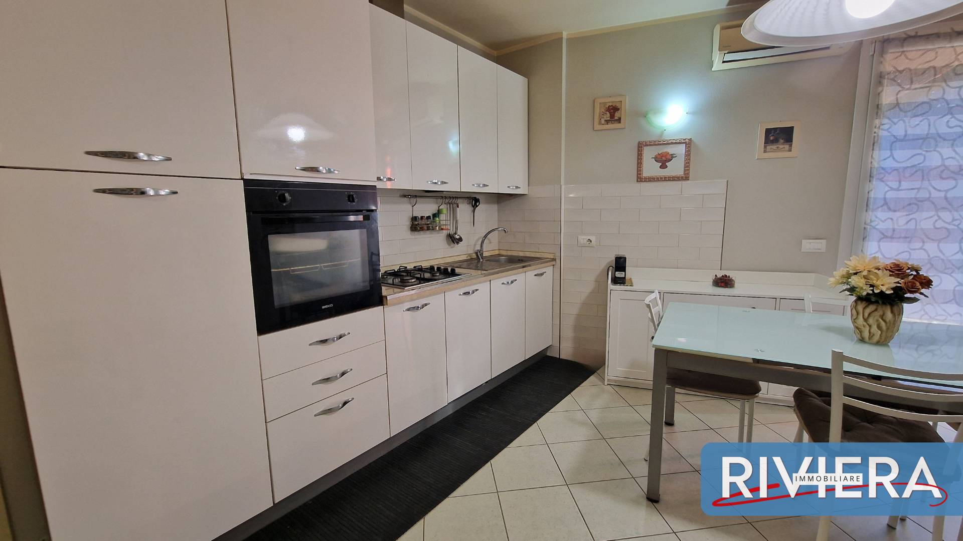 Appartamento in vendita a Gabicce Mare