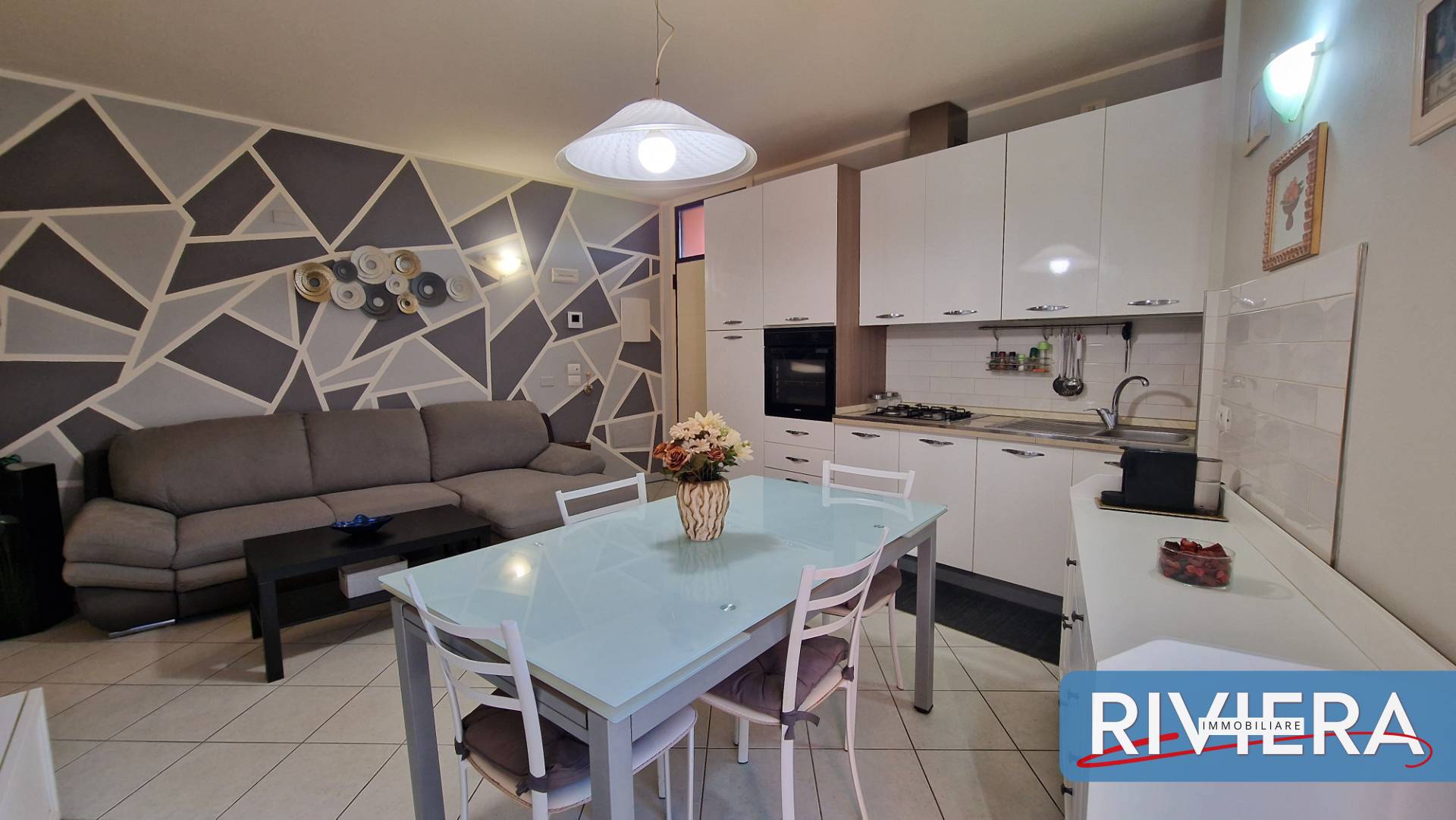 Appartamento in vendita a Gabicce Mare