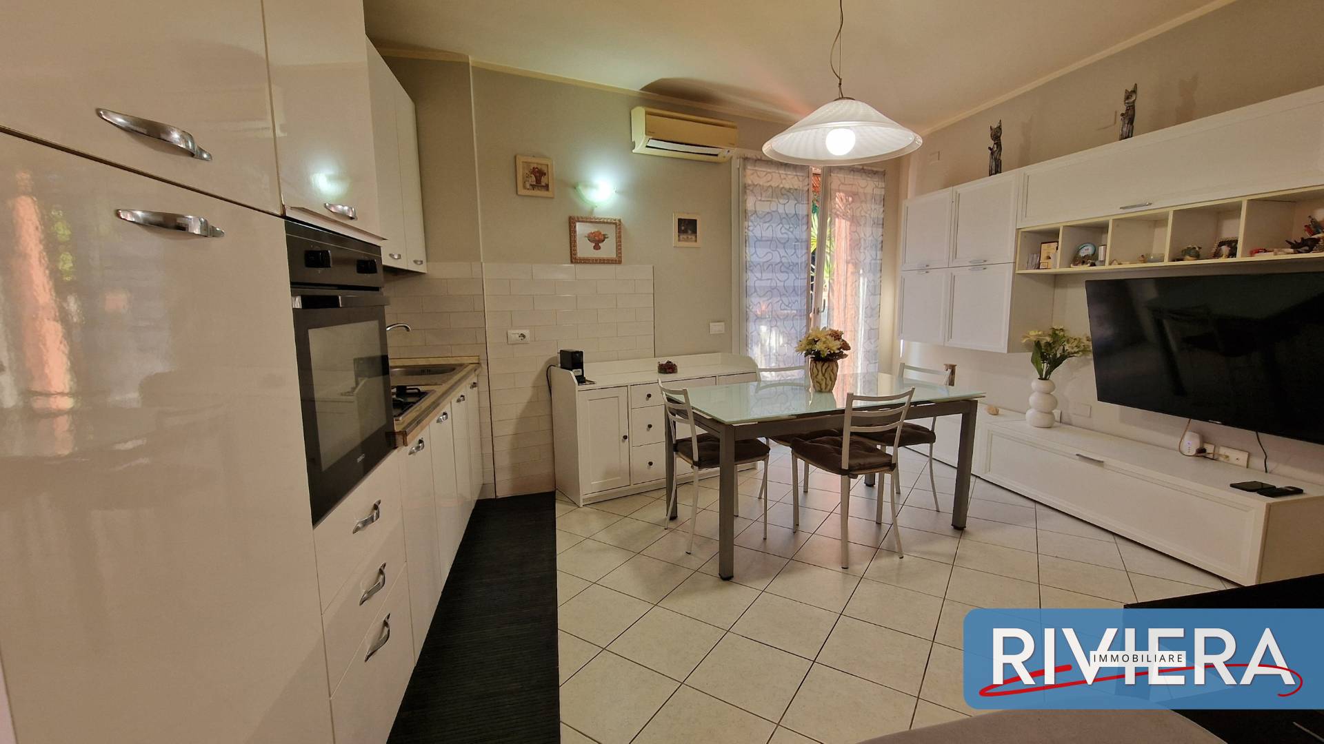 Appartamento in vendita a Gabicce Mare