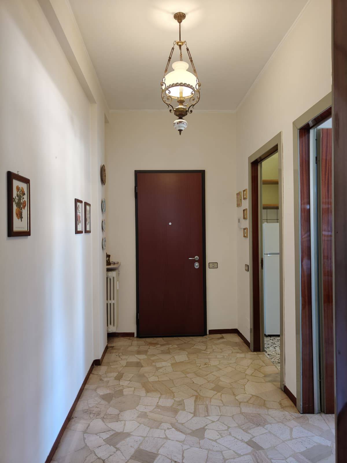 Appartamento in vendita a Gallarate, Arnate