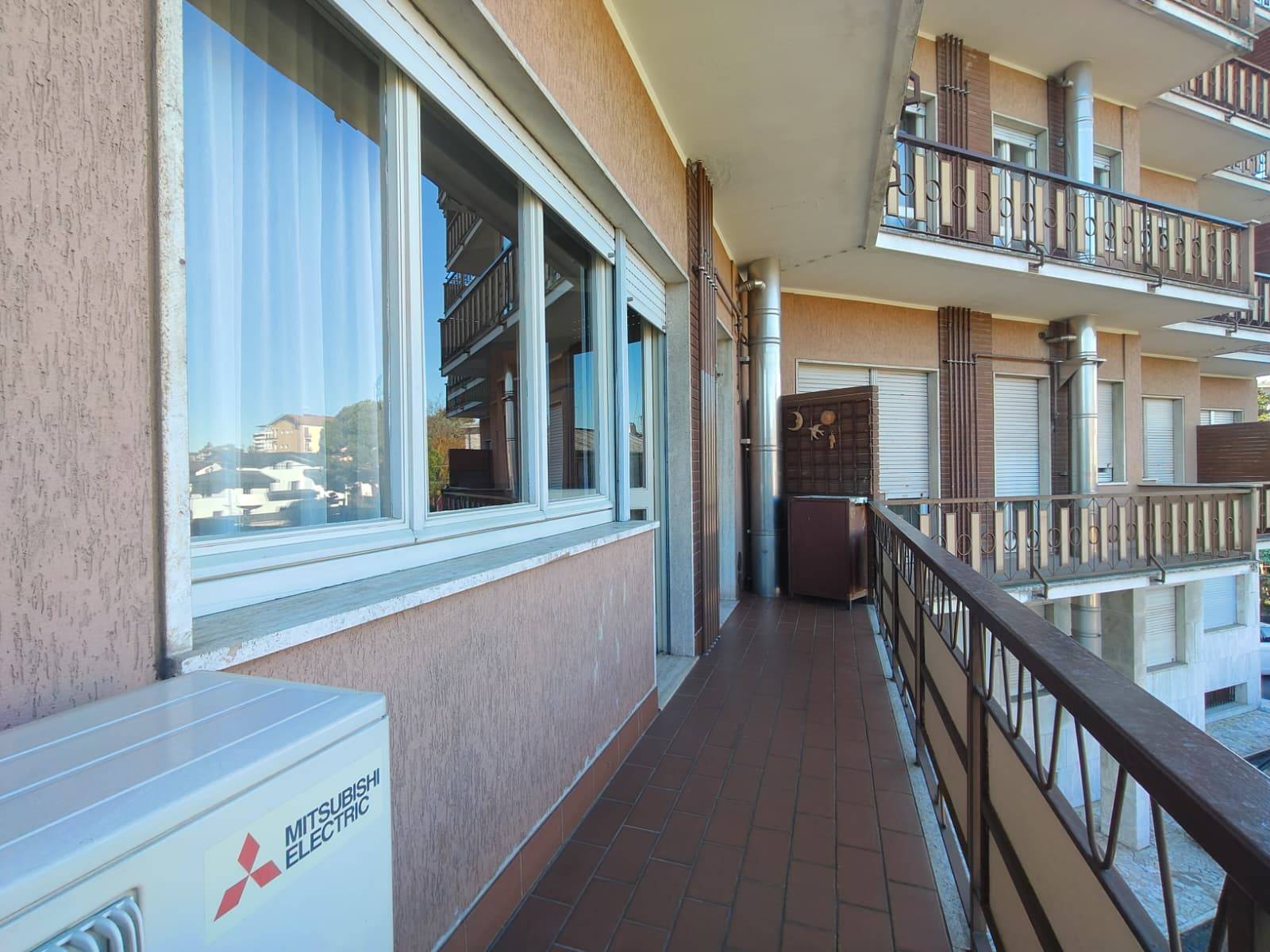 Appartamento in vendita a Gallarate, Arnate