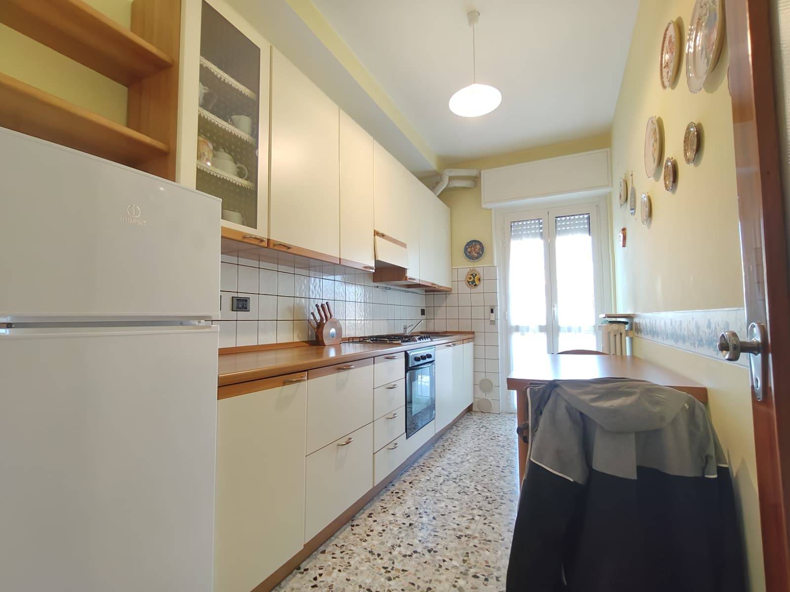 Appartamento in vendita a Gallarate, Arnate