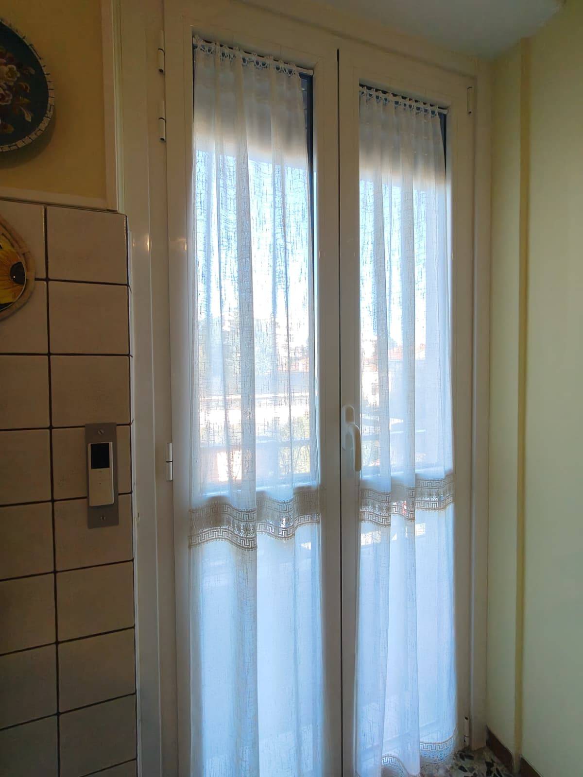 Appartamento in vendita a Gallarate, Arnate