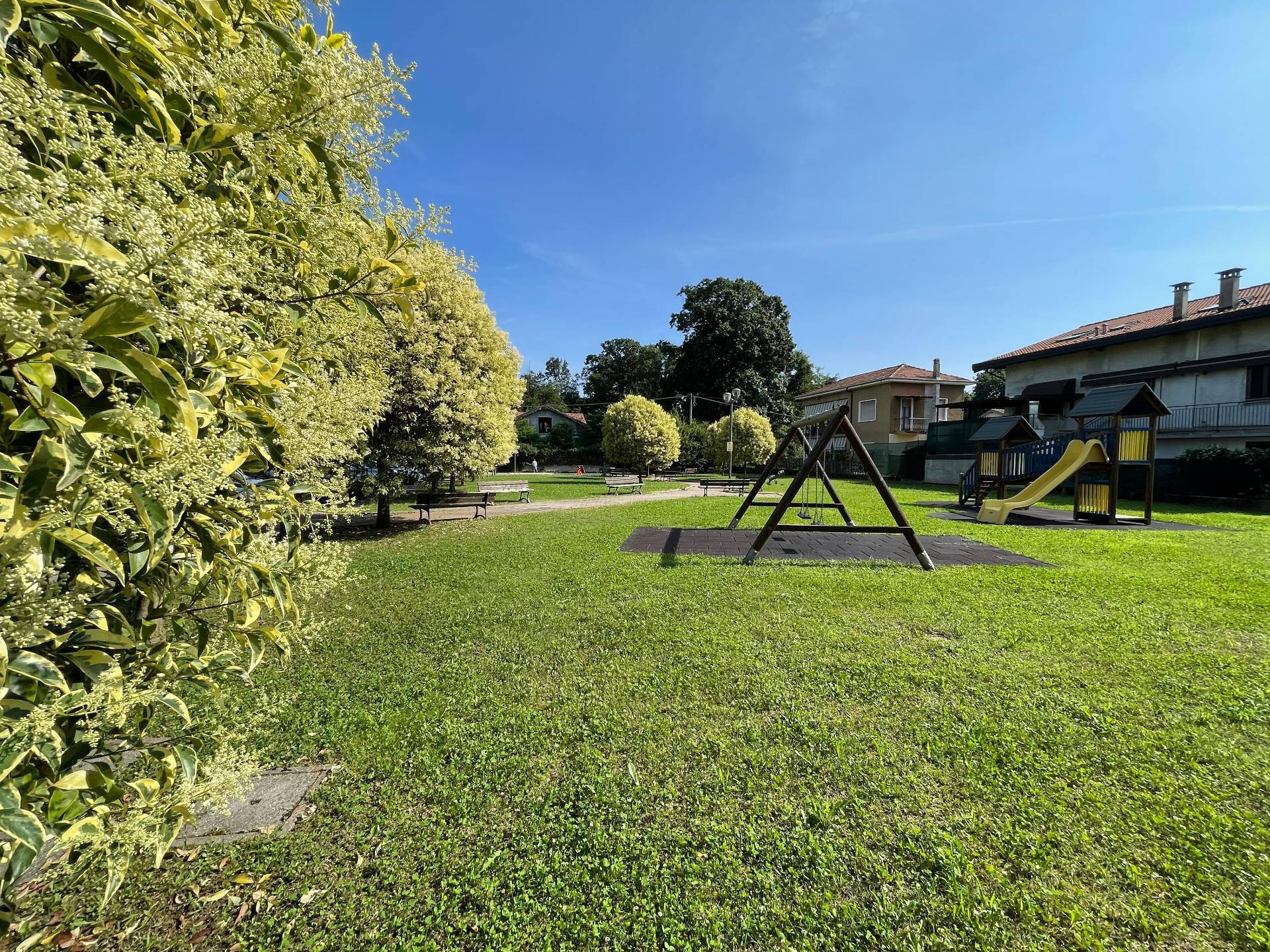 Appartamento in vendita a Samarate, Cascina Costa