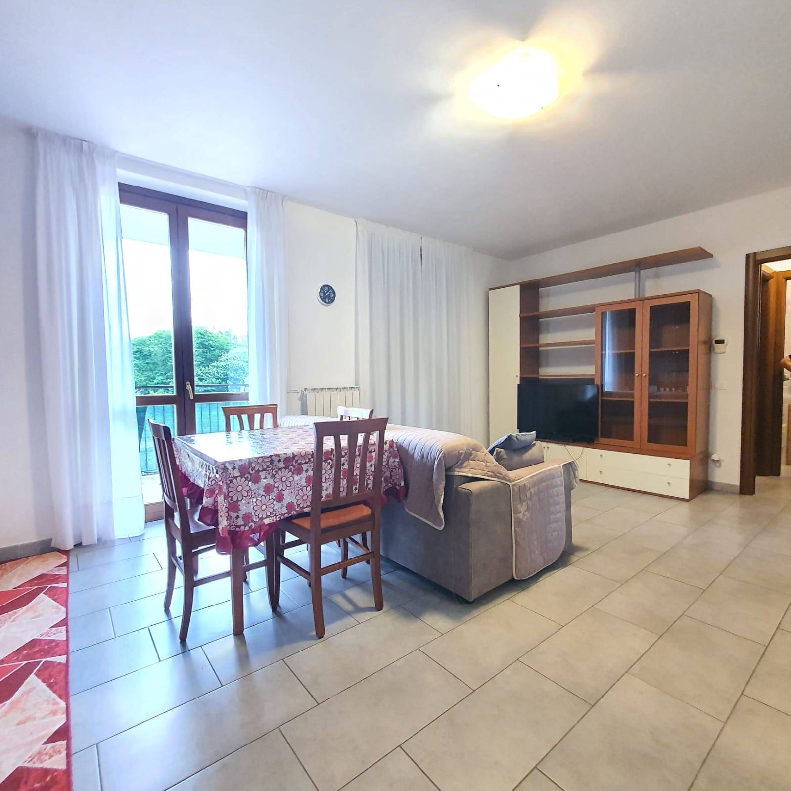 Appartamento in vendita a Samarate, Cascina Costa