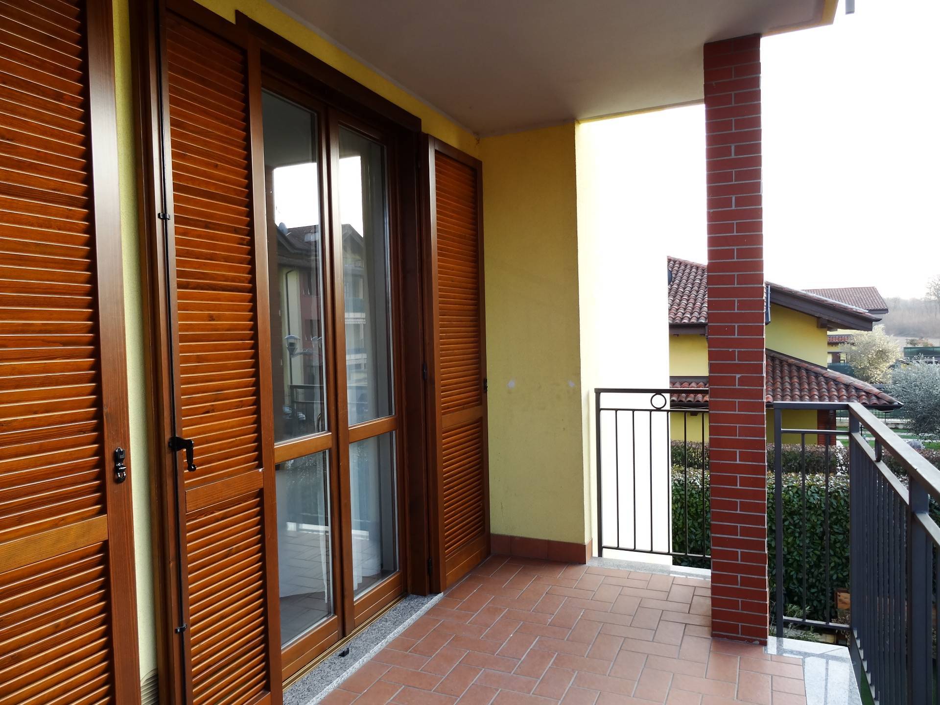 Appartamento in vendita a Samarate, Cascina Costa