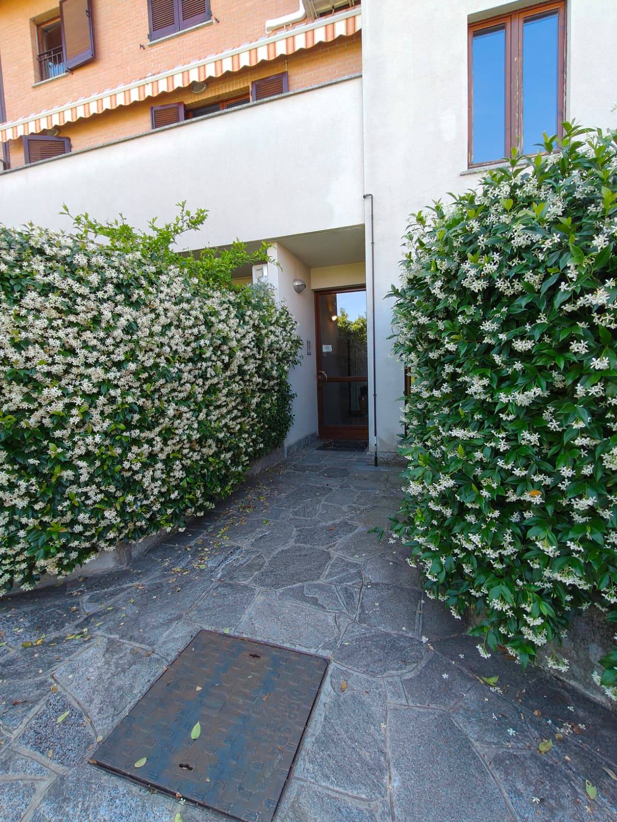 Appartamento in vendita a Carnago, Milanello