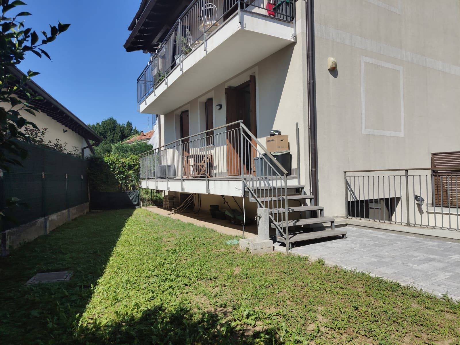 Appartamento in vendita a Gallarate, Crenna