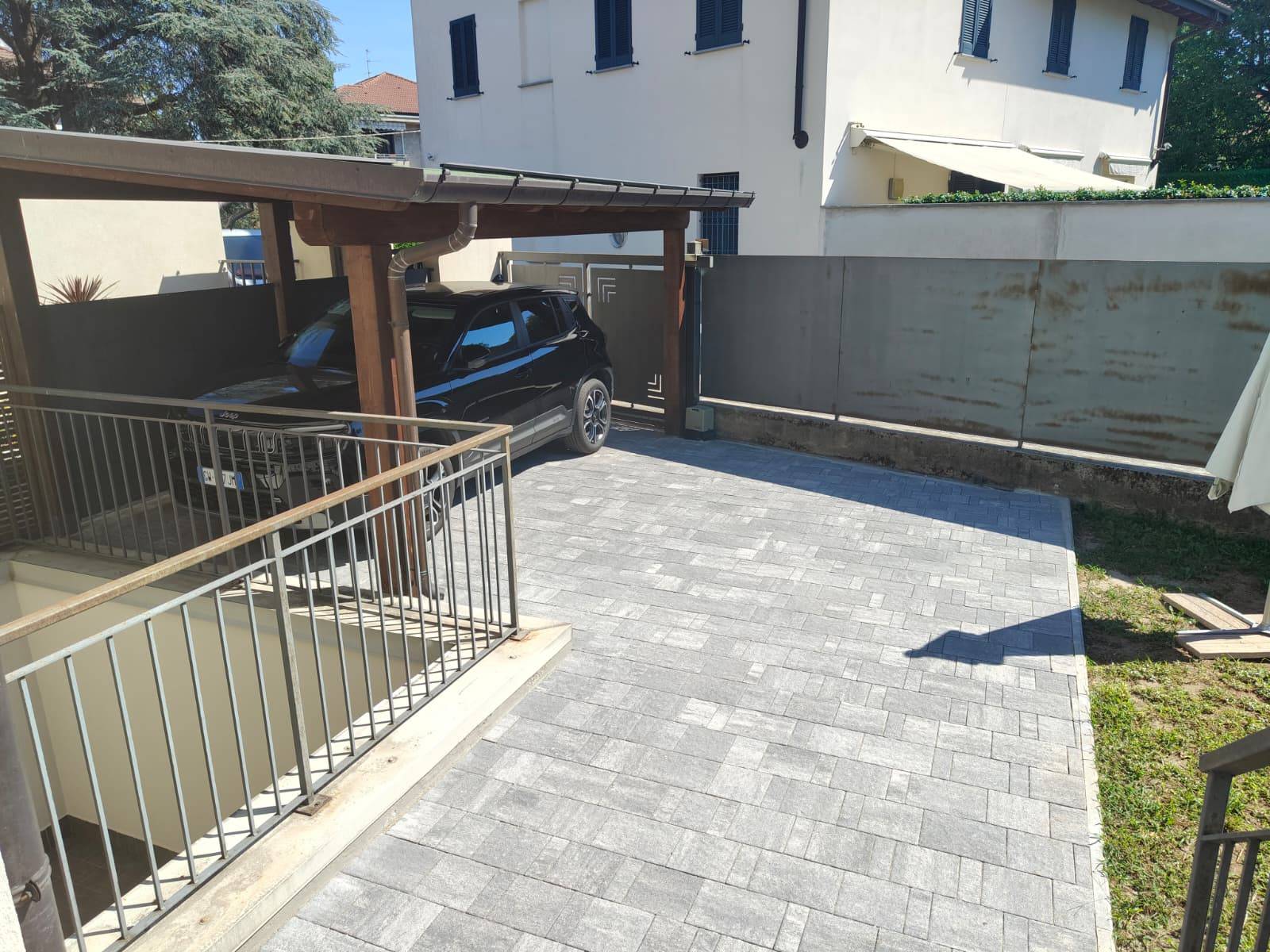 Appartamento in vendita a Gallarate, Crenna