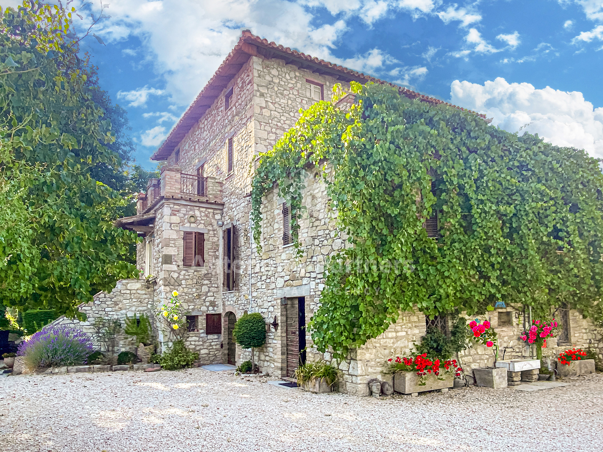 Casa indipendente con giardino a Todi