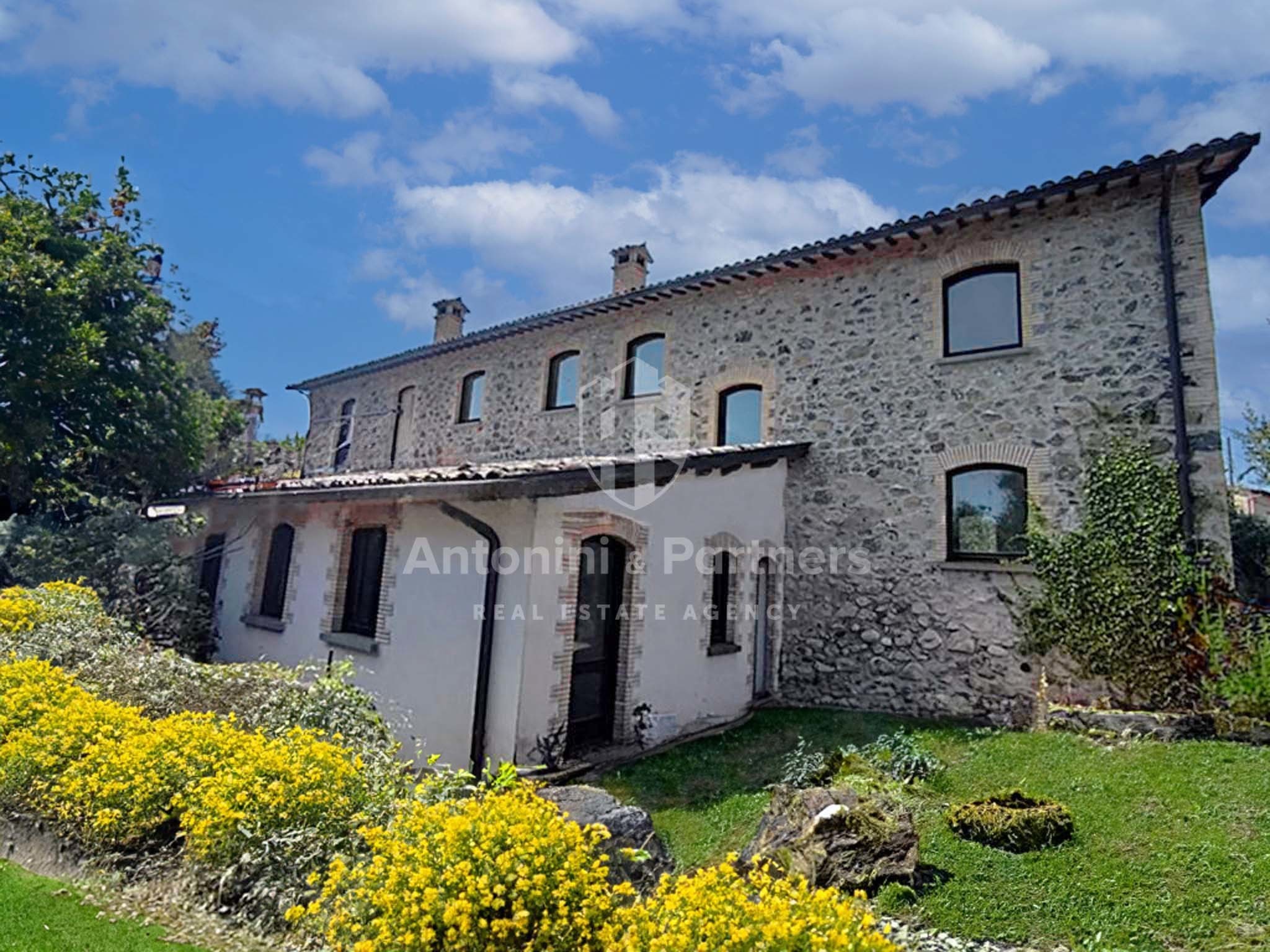 Rustico con giardino a Orvieto