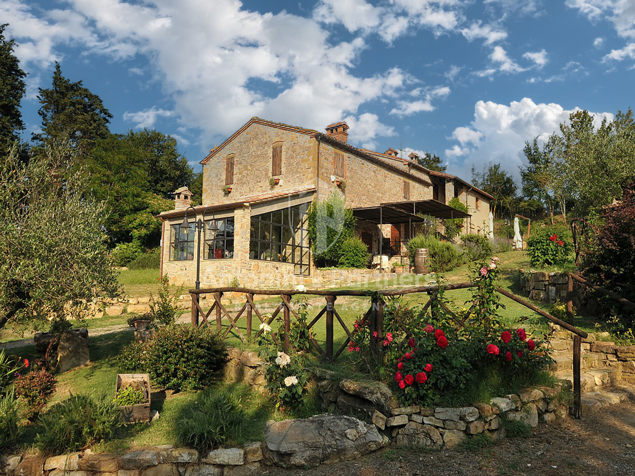 Casa indipendente con giardino a Passignano sul Trasimeno