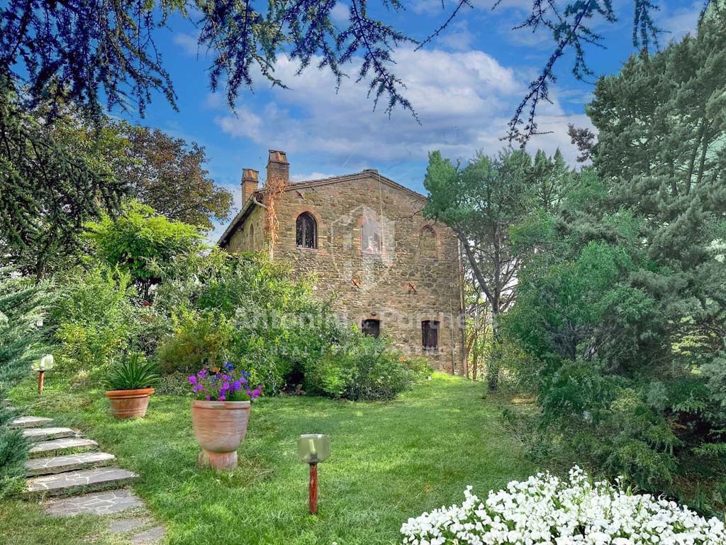 Casa indipendente in vendita a Perugia