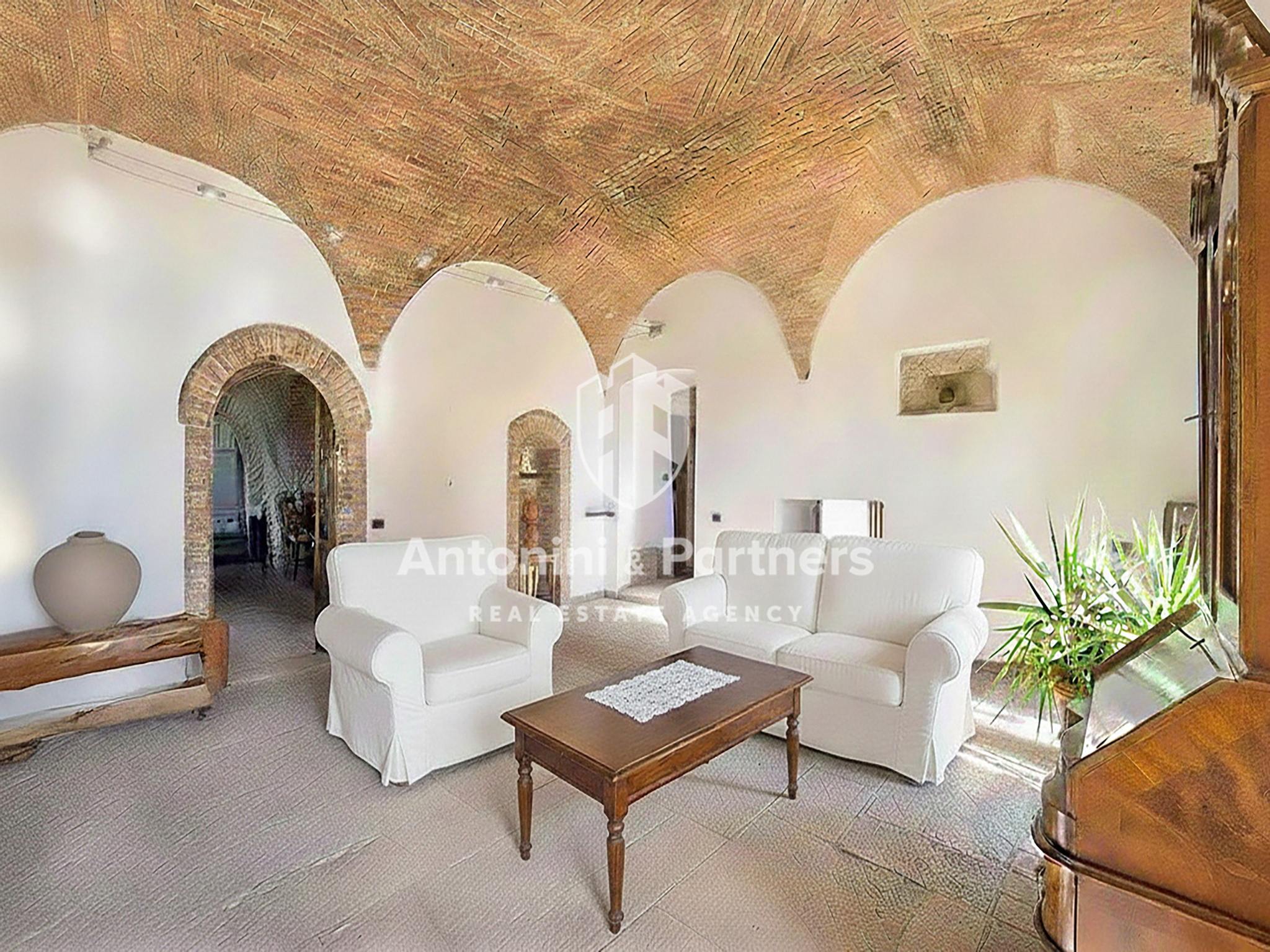 Casa indipendente con giardino in localit� chioano, Todi