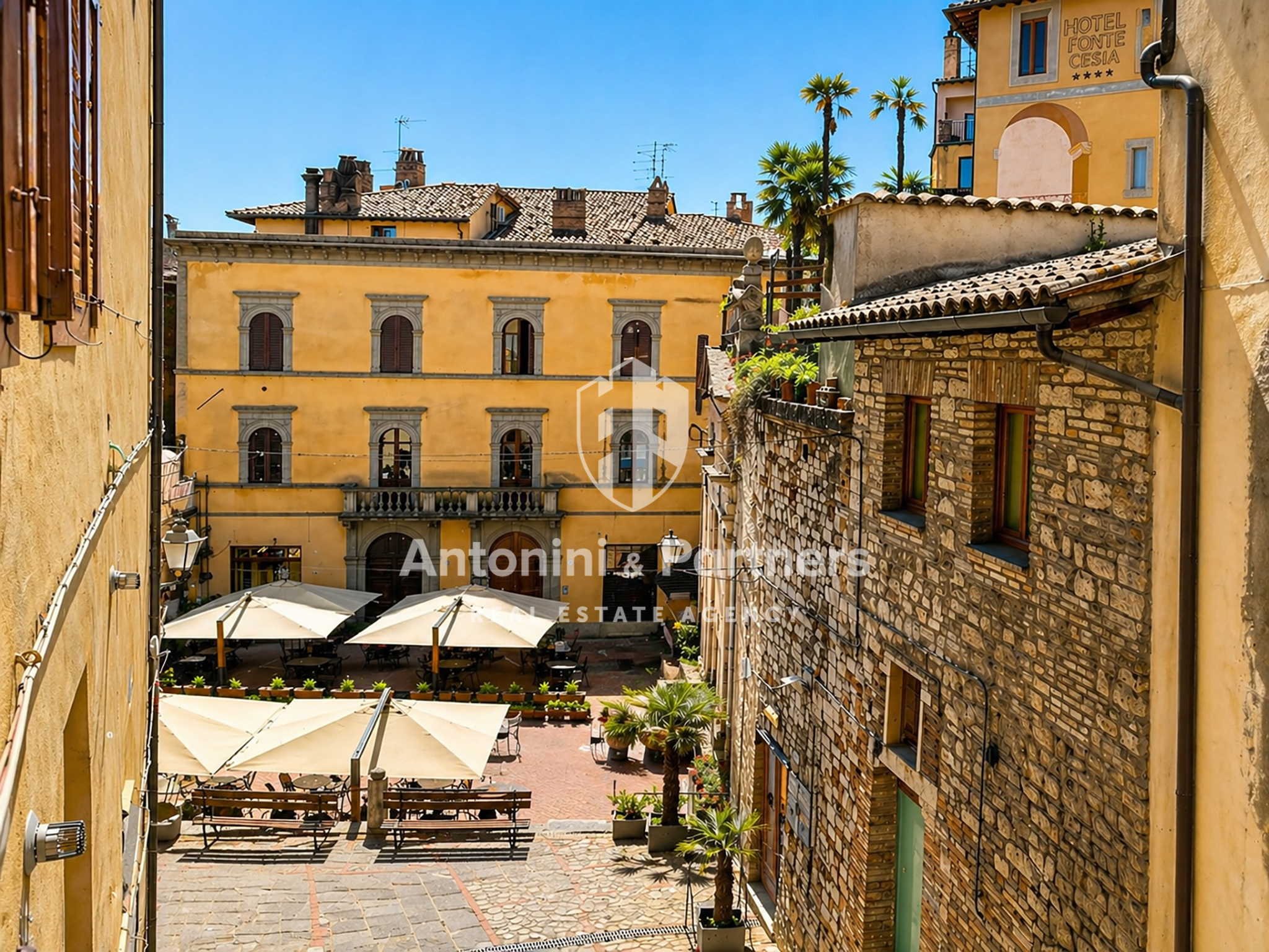 Appartamento in vendita in via san benedetto, Todi