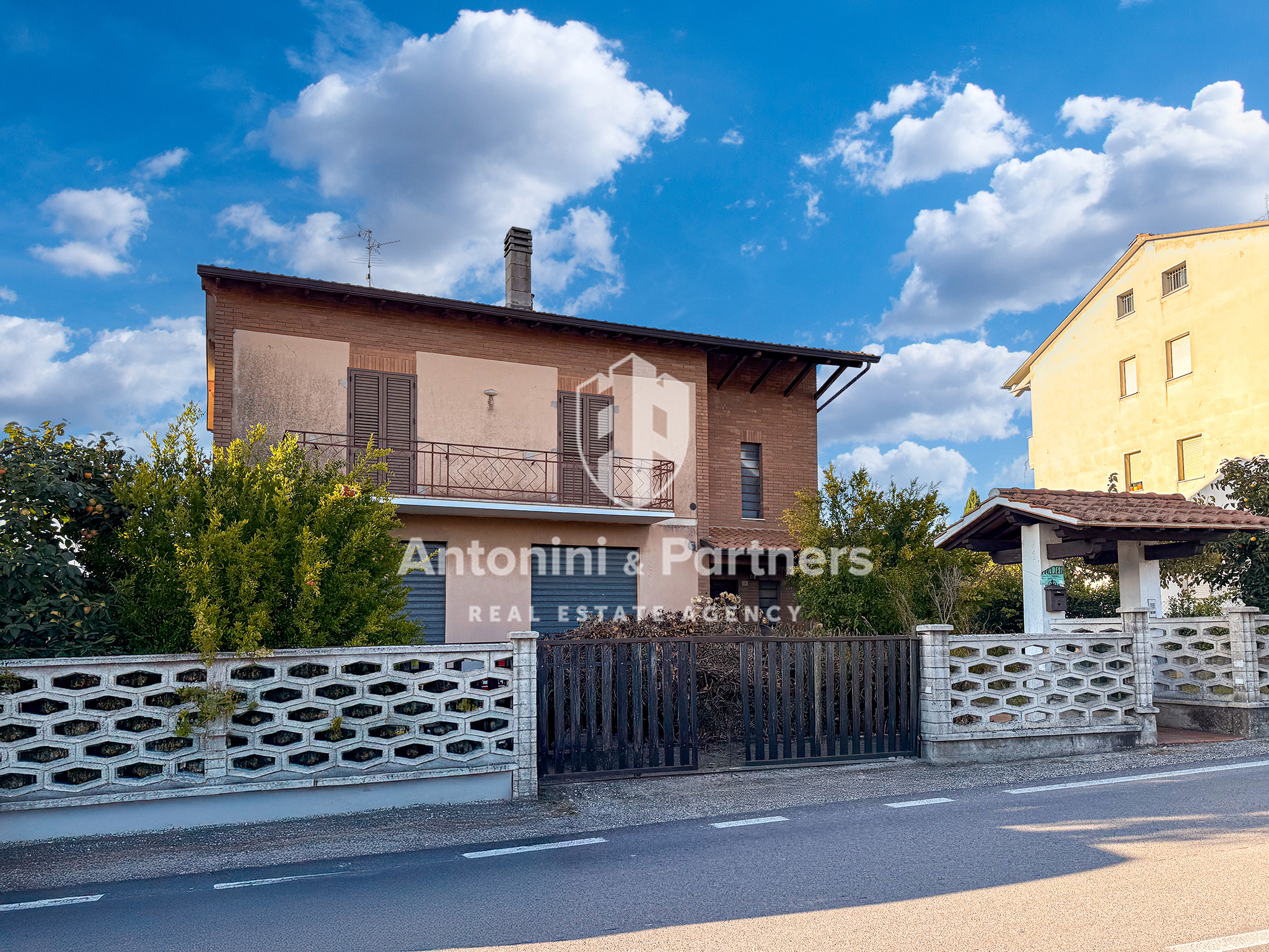 Casa indipendente con giardino in vocabolo fornace 186, Todi